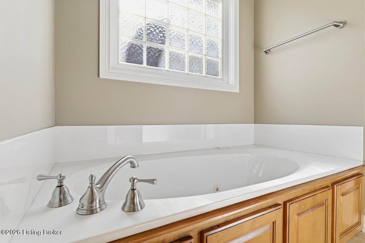 12611 Bernay Pl Property Photo 25