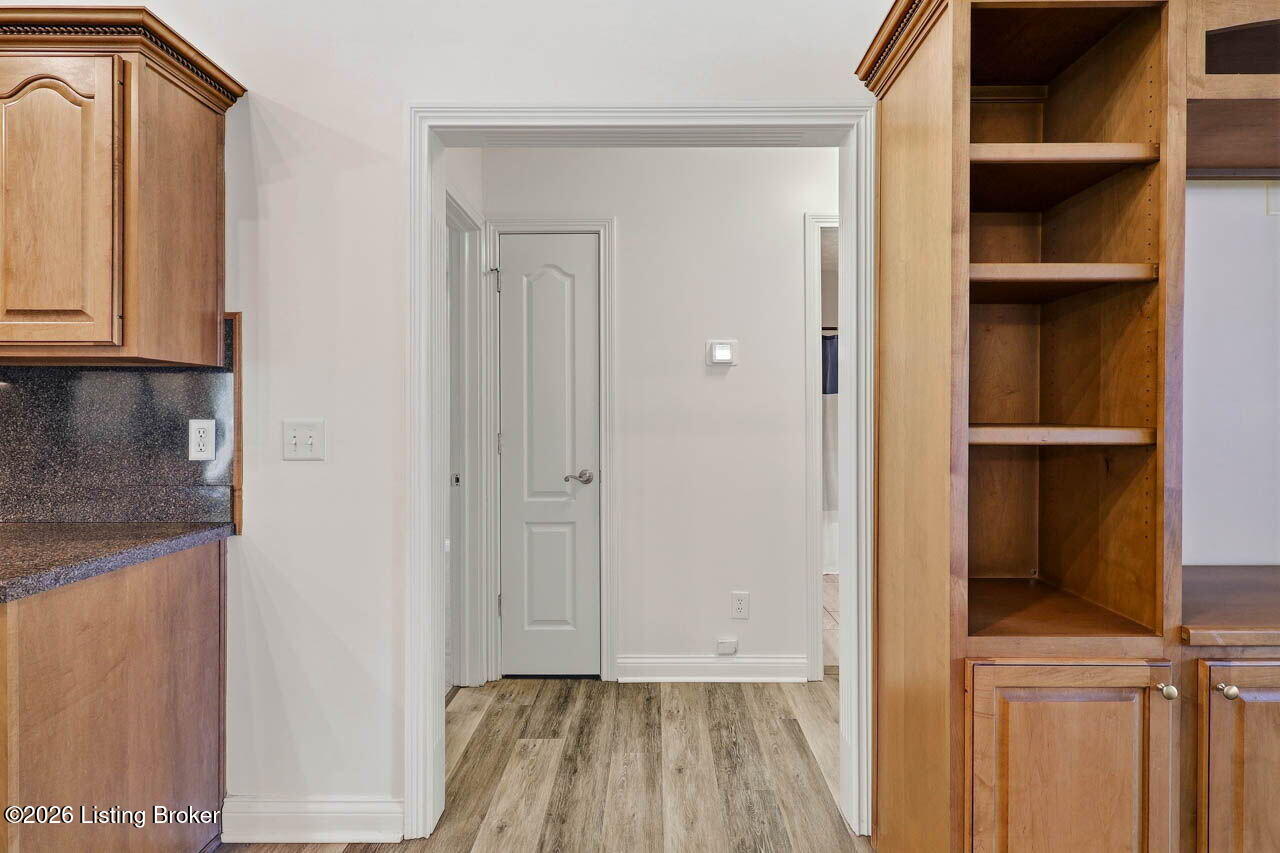 12611 Bernay Pl Property Photo 29