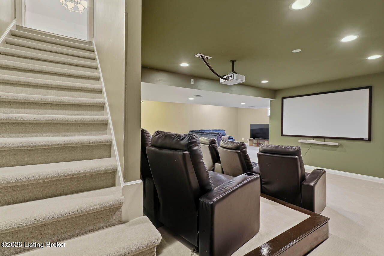 12611 Bernay Pl Property Photo 37