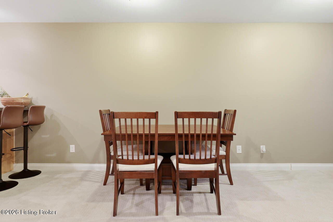 12611 Bernay Pl Property Photo 44