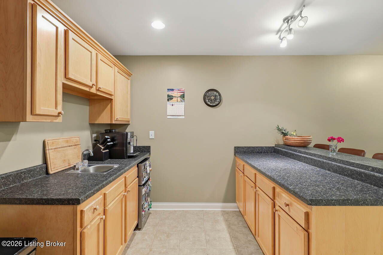 12611 Bernay Pl Property Photo 47