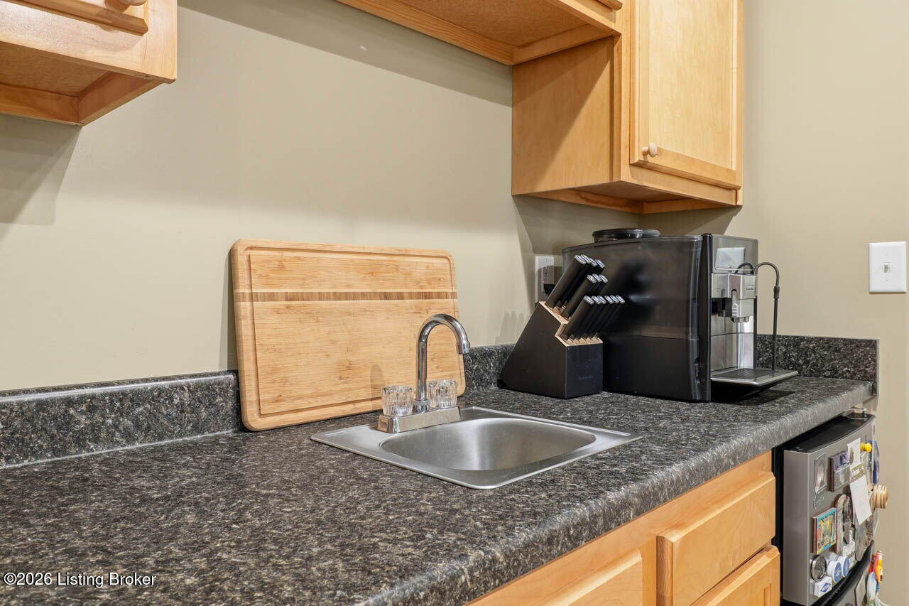 12611 Bernay Pl Property Photo 48