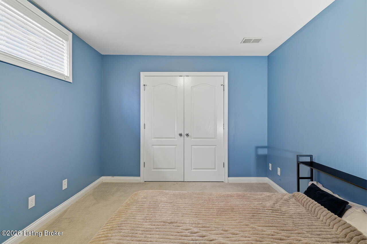 12611 Bernay Pl Property Photo 57