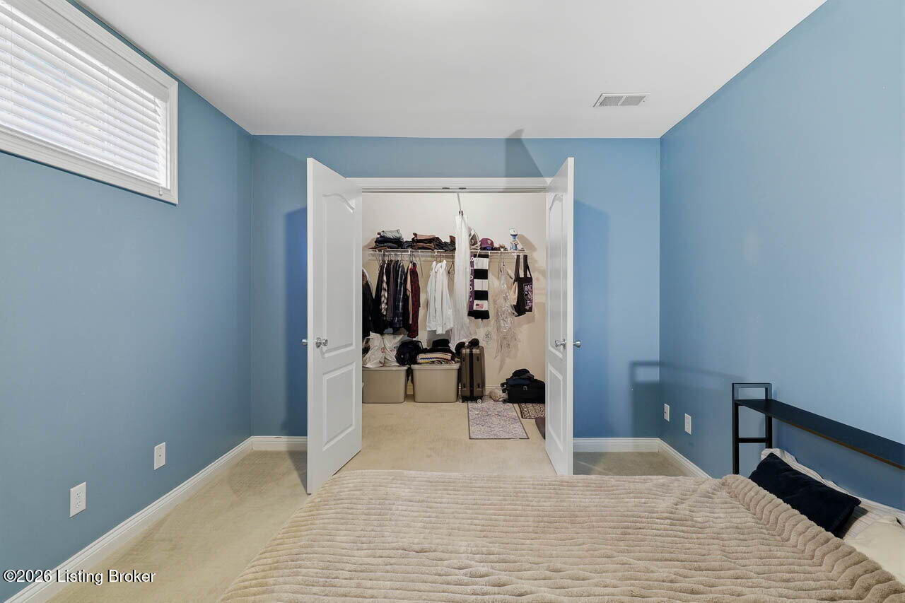 12611 Bernay Pl Property Photo 58
