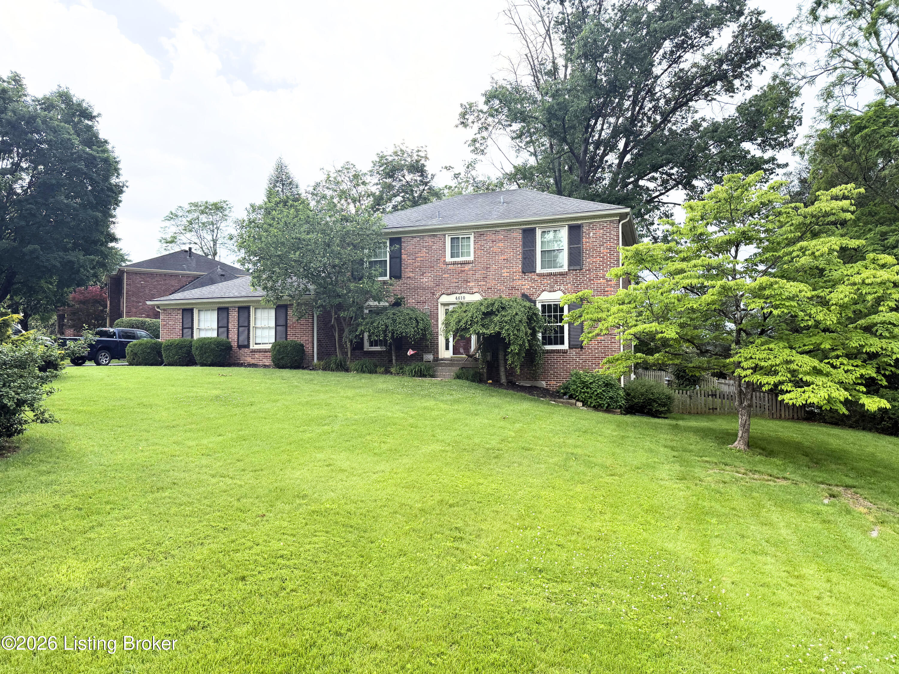 4610 Deepwood Dr Property Photo 1