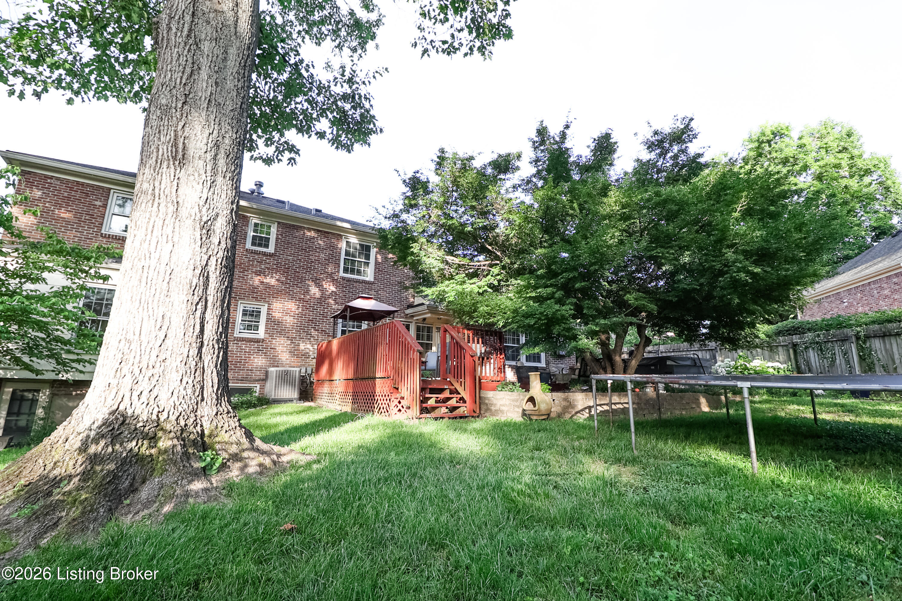 4610 Deepwood Dr Property Photo 6