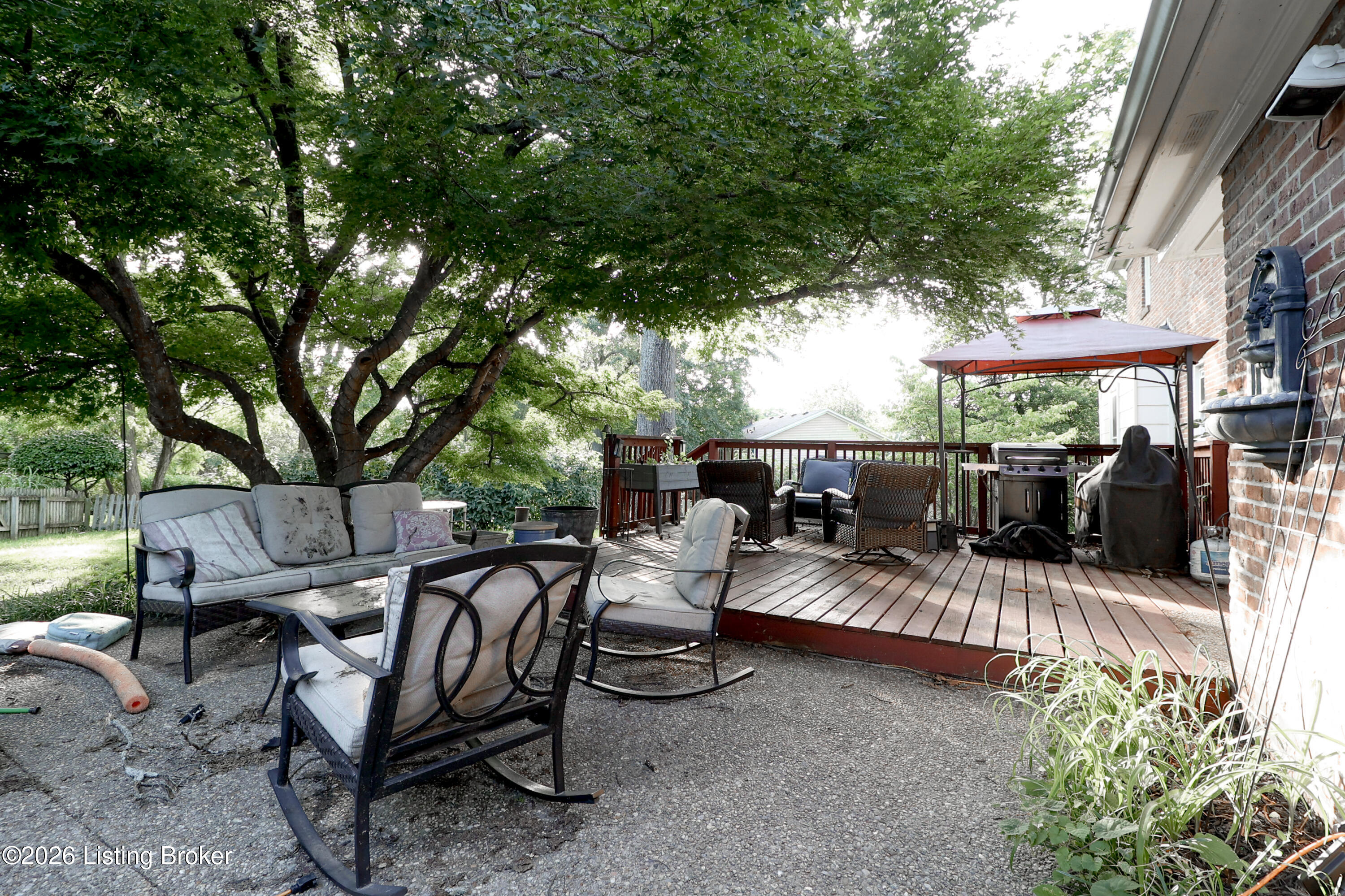4610 Deepwood Dr Property Photo 10