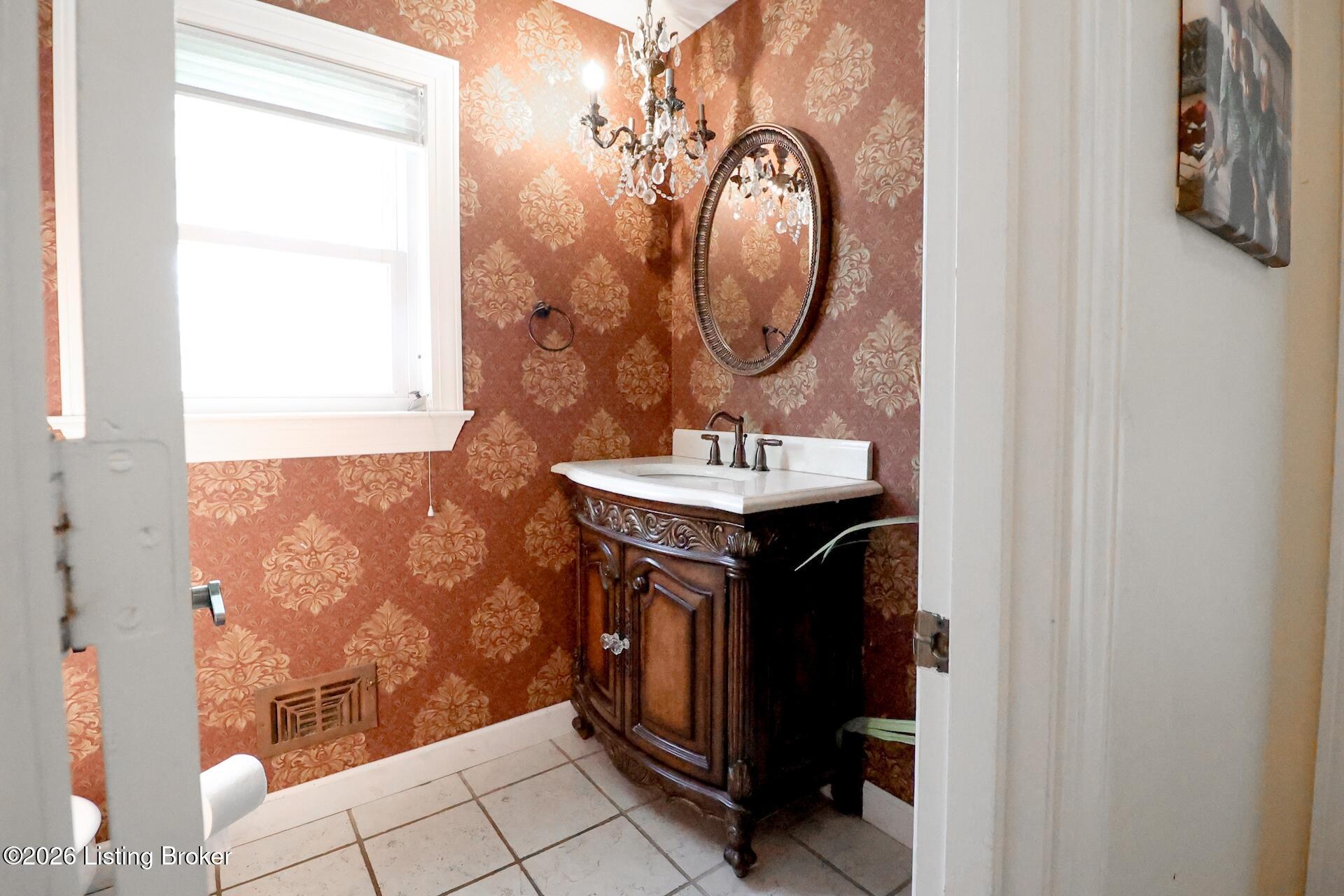 4610 Deepwood Dr Property Photo 36