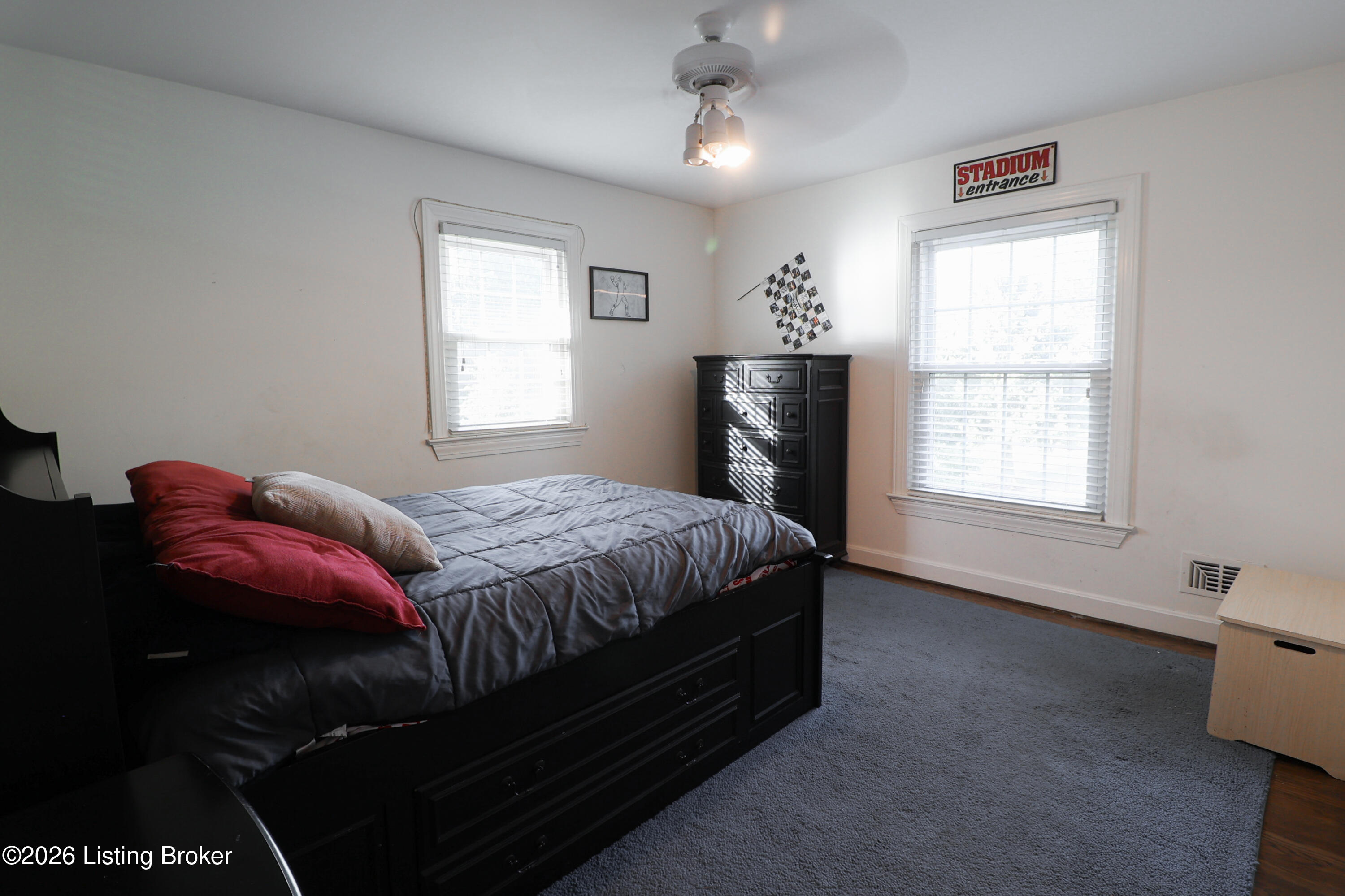 4610 Deepwood Dr Property Photo 40