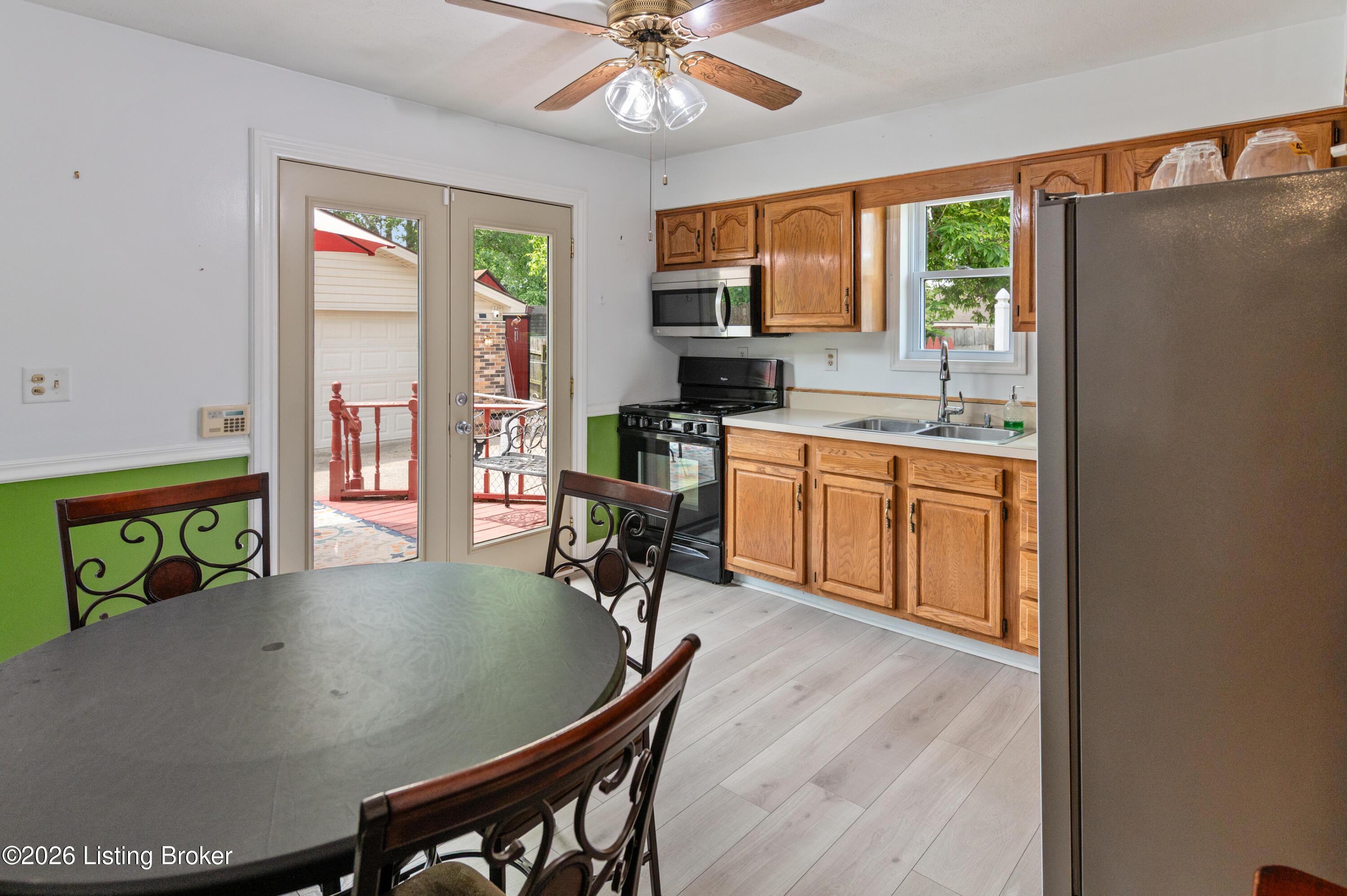 2502 Bagby Way Property Photo 9