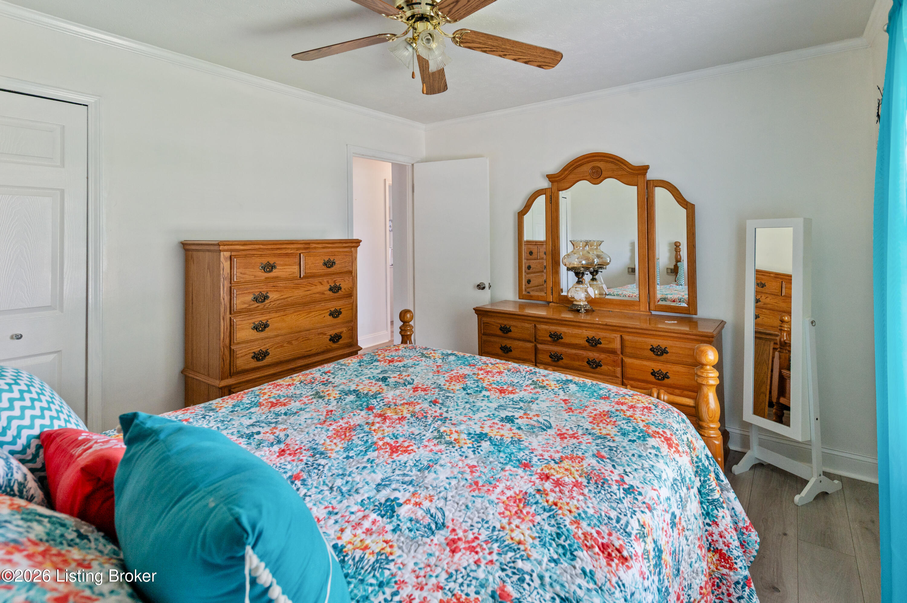 2502 Bagby Way Property Photo 27
