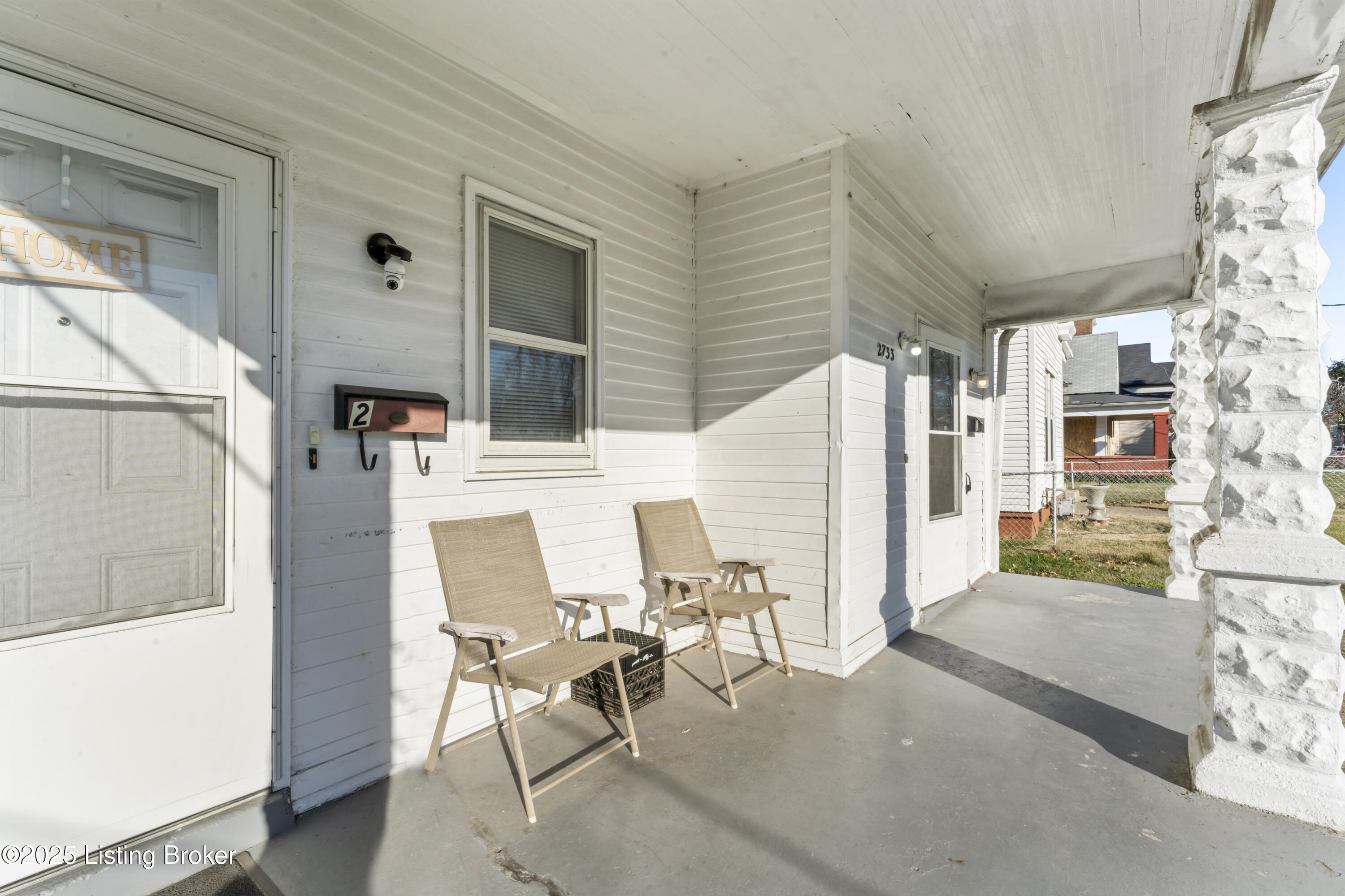 2733 Dumesnil St Property Photo 6