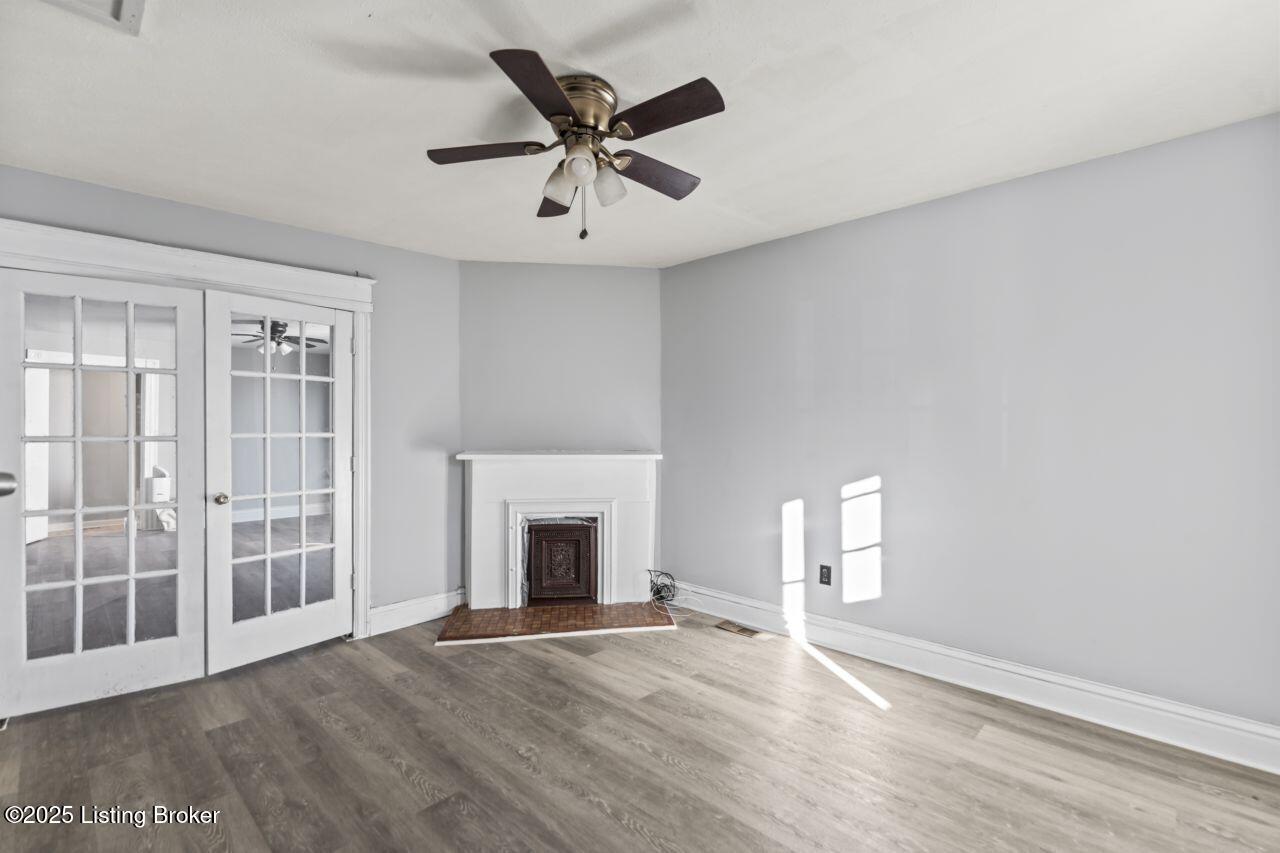 2733 Dumesnil St Property Photo 42