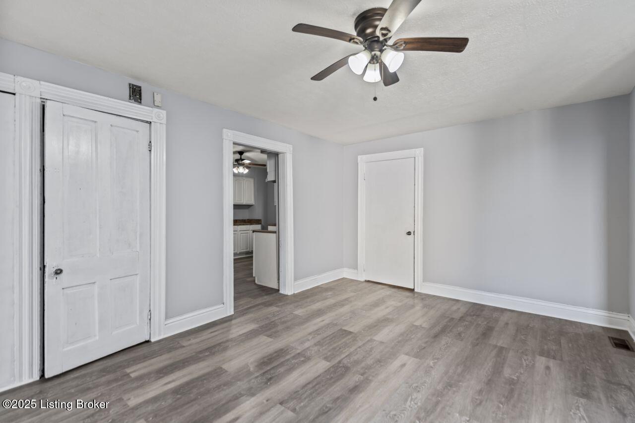 2733 Dumesnil St Property Photo 47