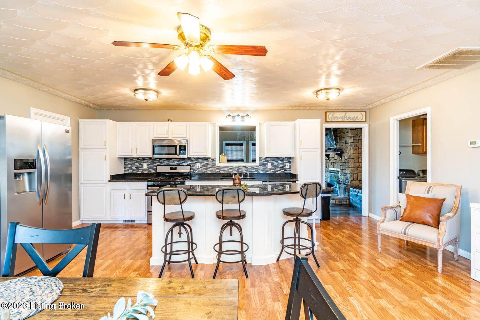 2365 Hall Simpson Rd Property Photo 4