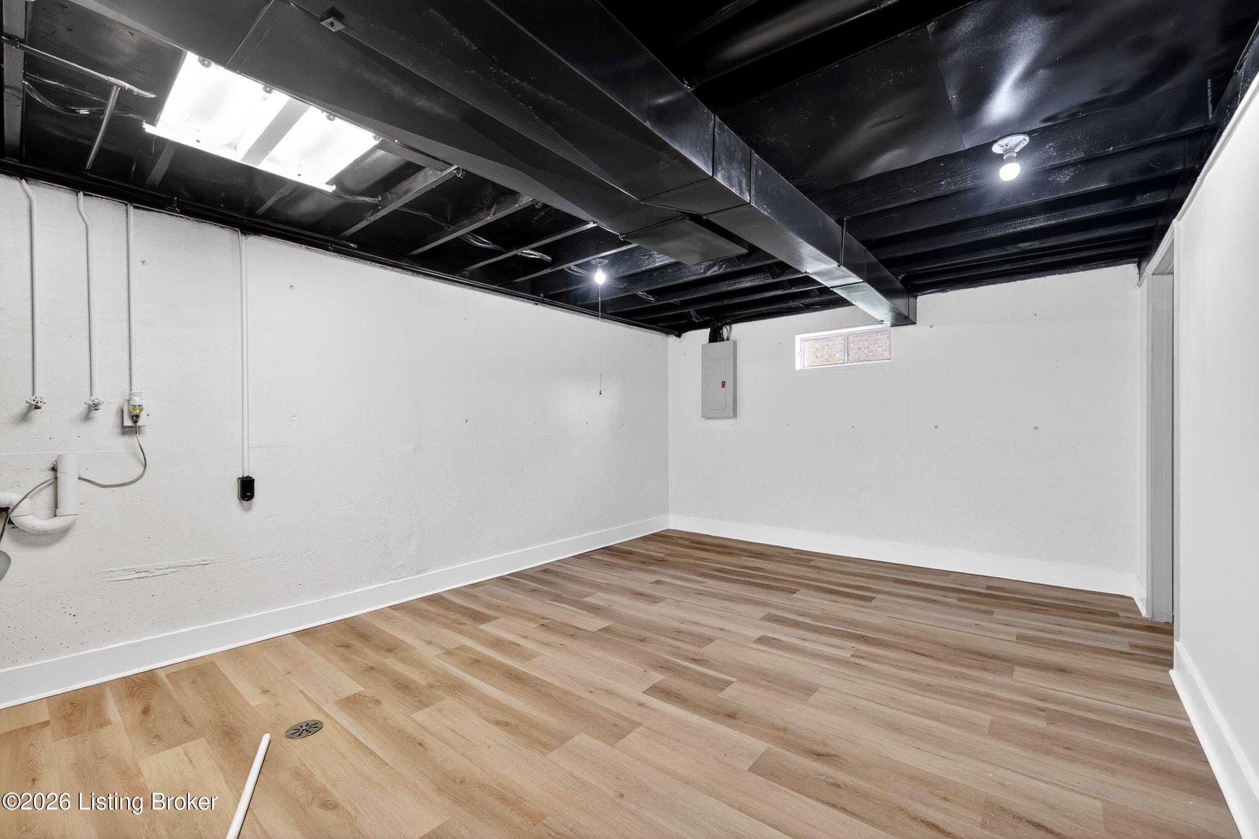 4407 Chenwood Ln Property Photo 46