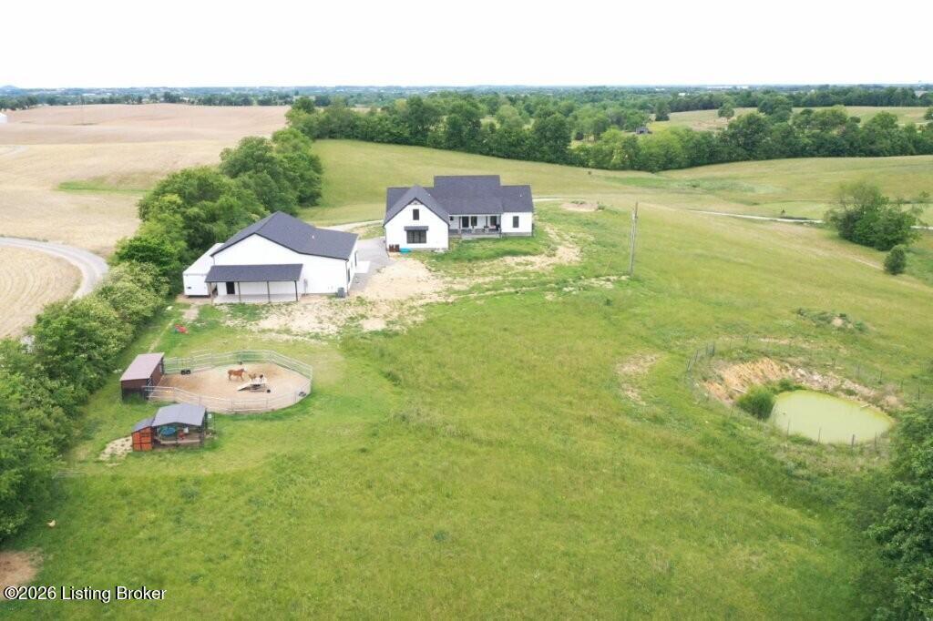 154 Farmview Dr Property Photo 59