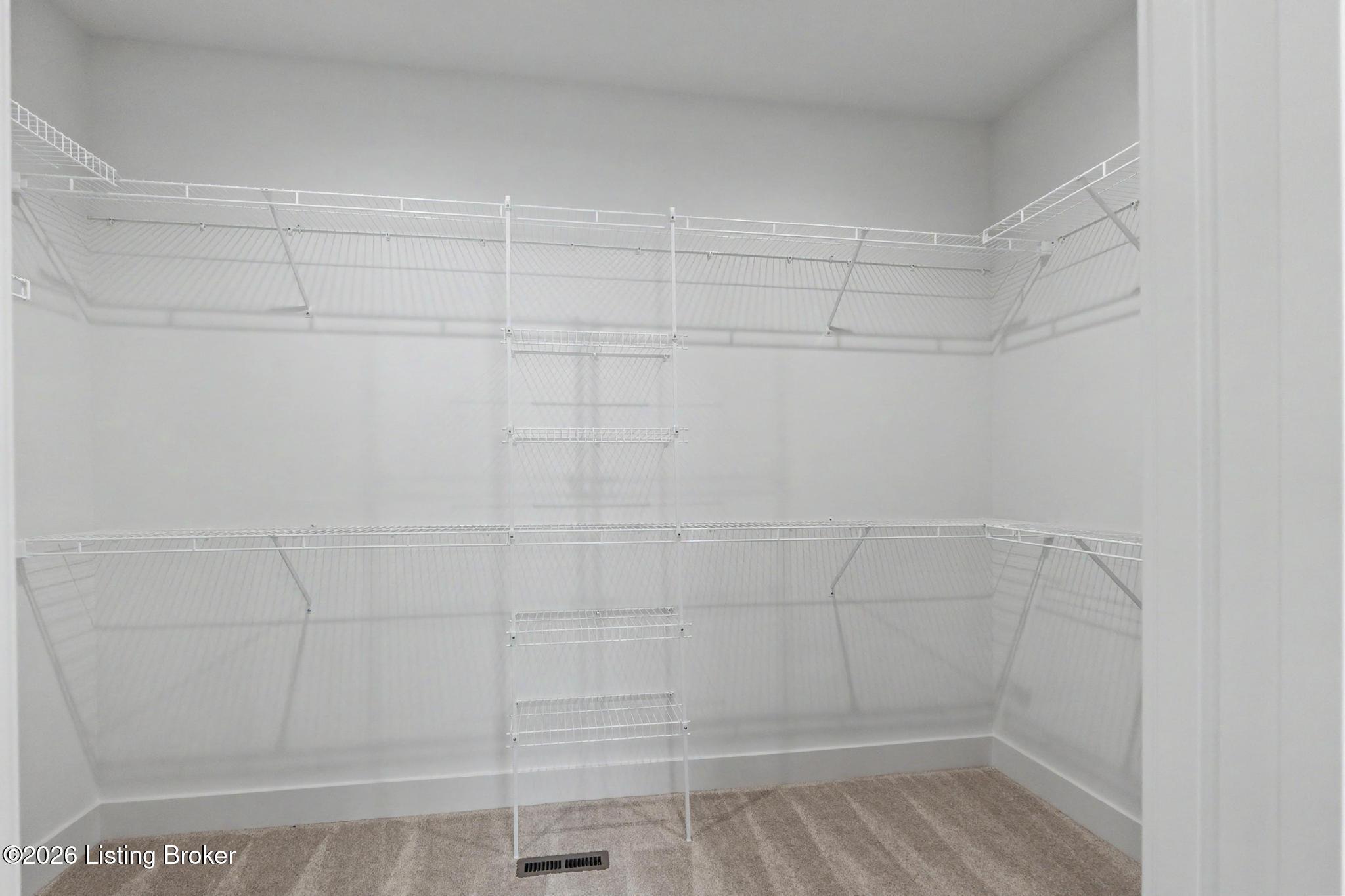 4007 Thomas Farm Dr Property Photo 31