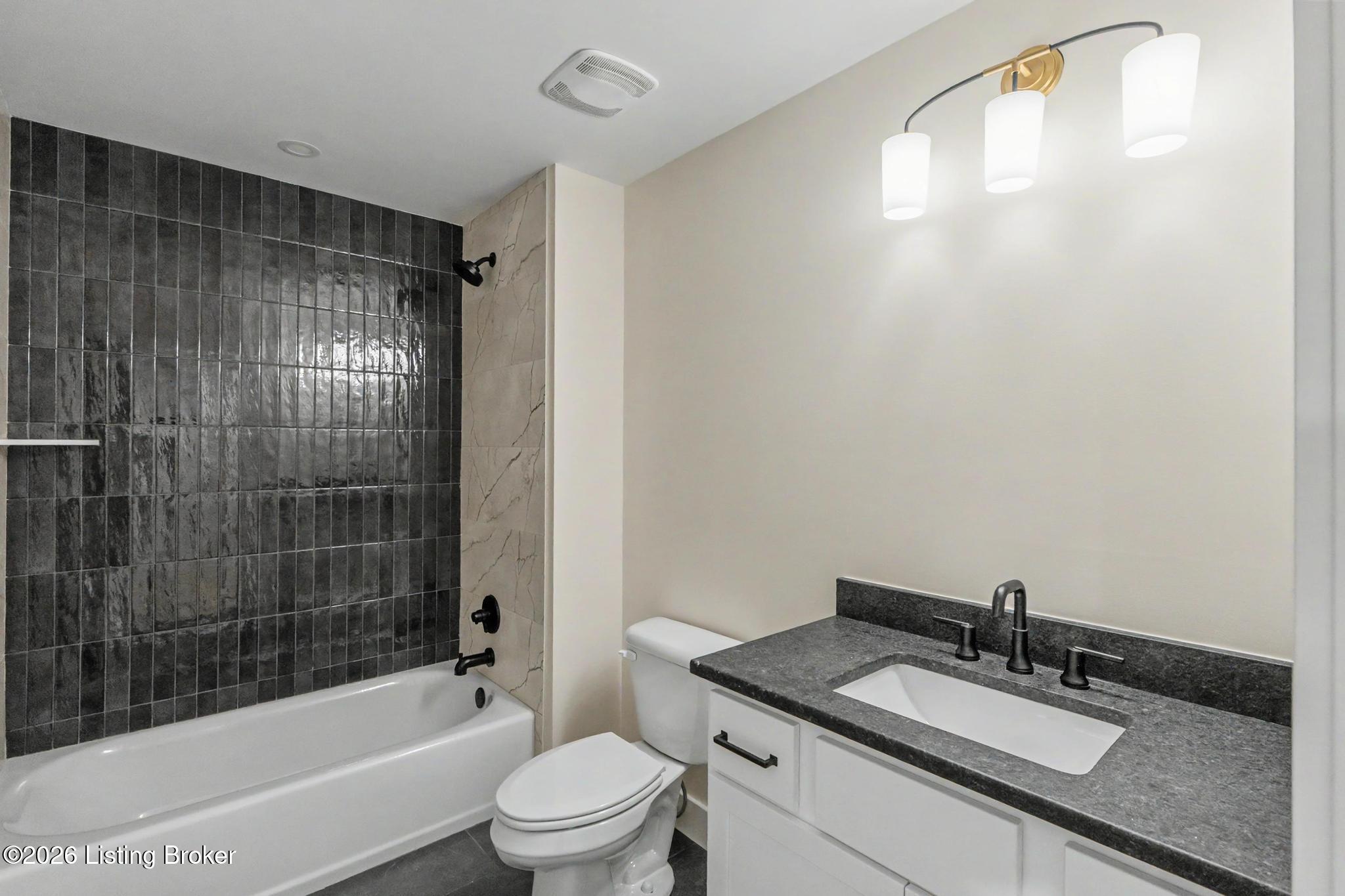4007 Thomas Farm Dr Property Photo 50