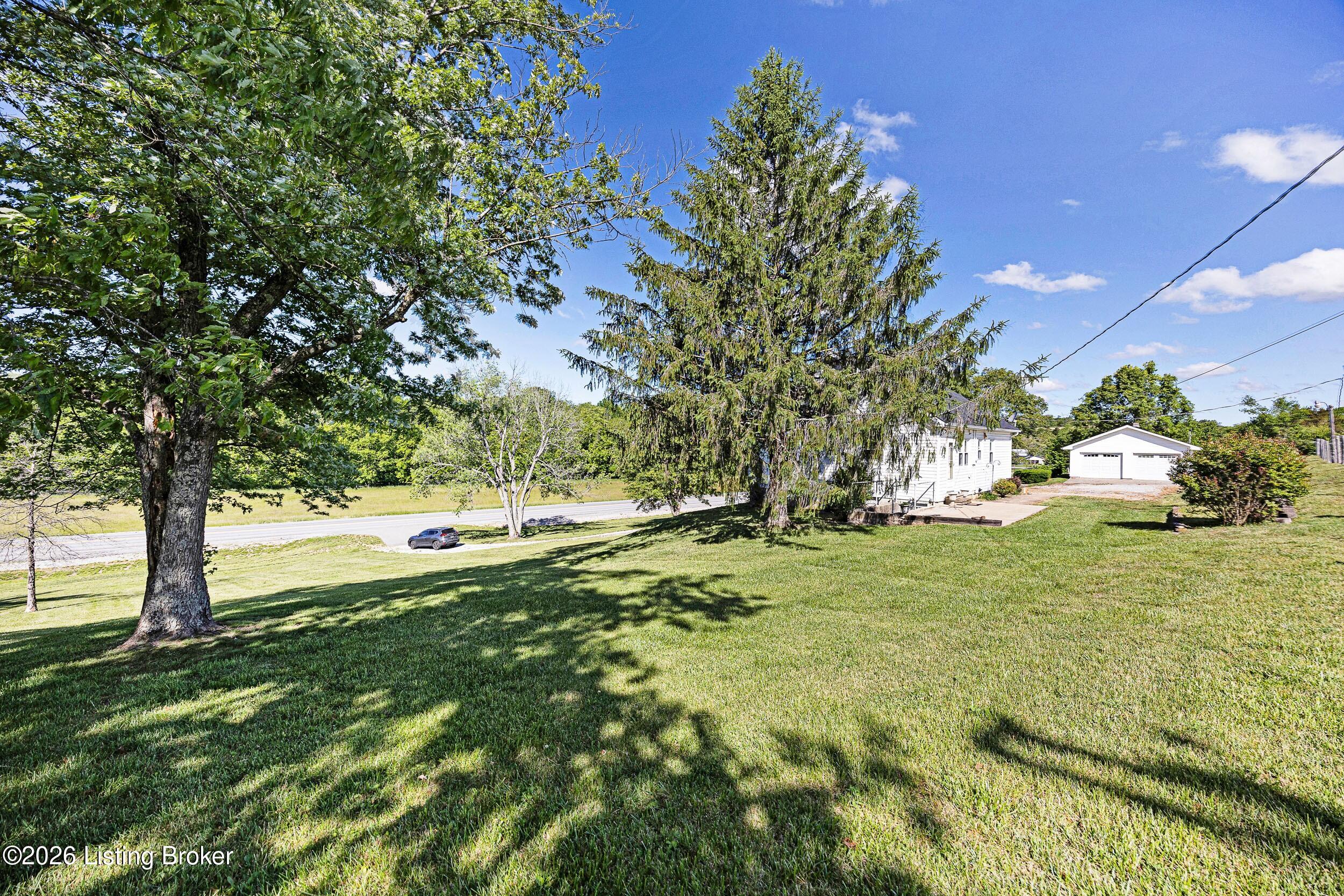 3999 N Loretto Rd Property Photo 3