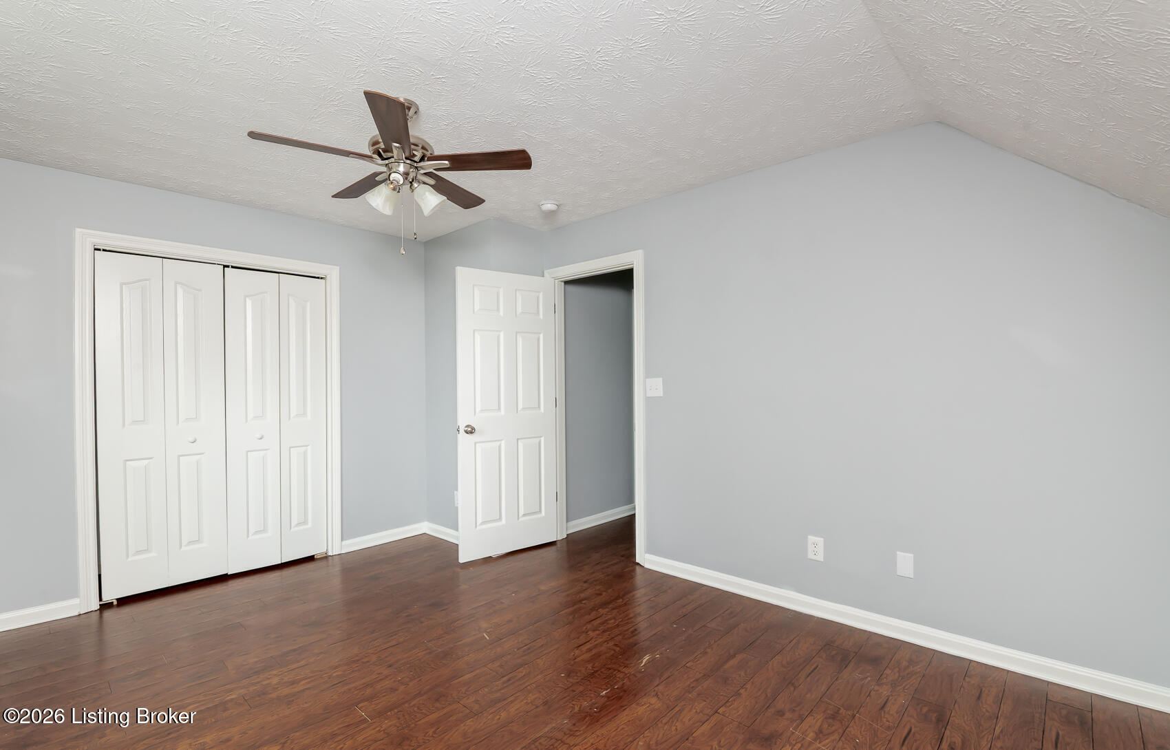 49 N Country Dr Property Photo 26
