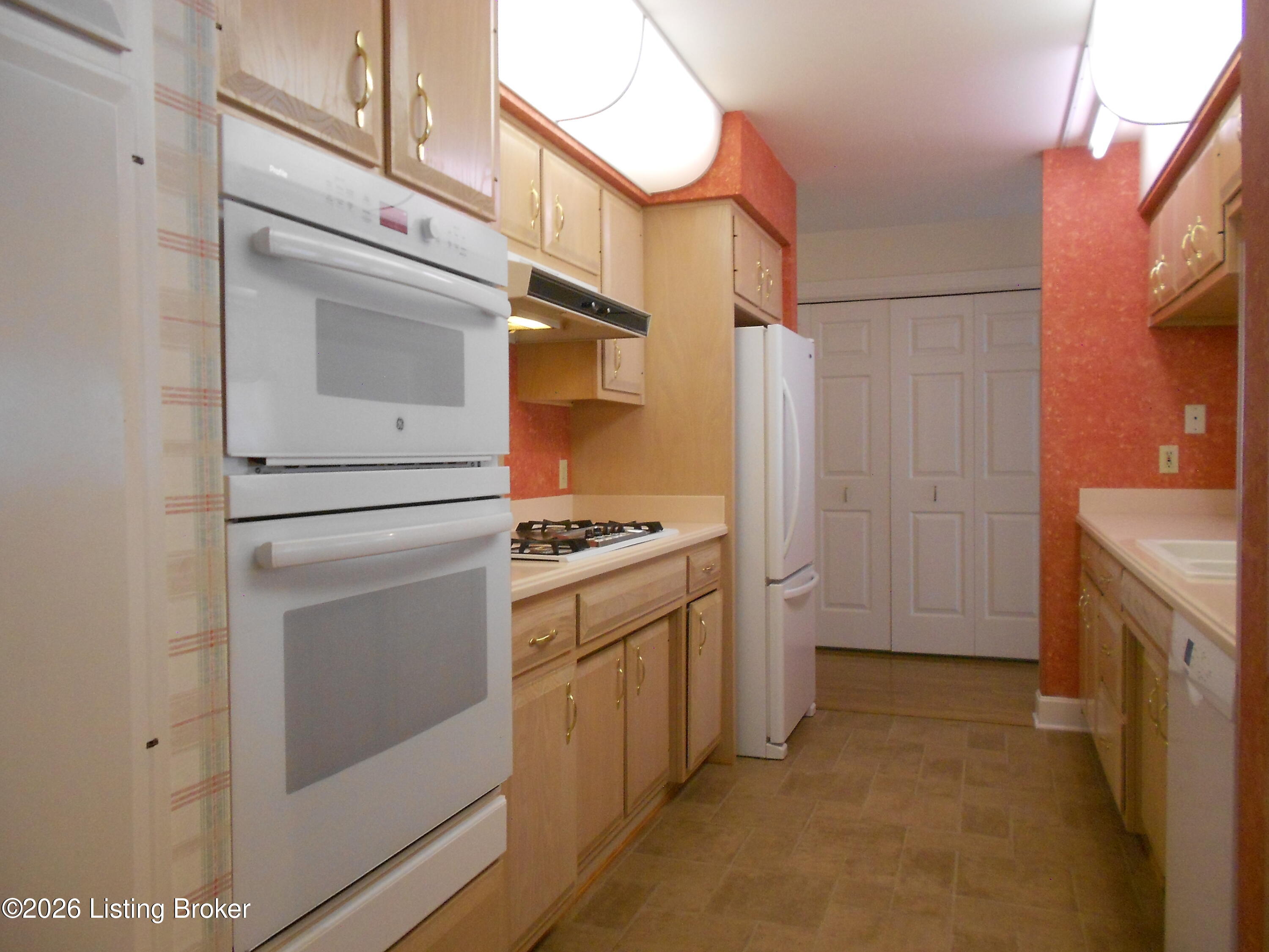 123 Westwind Trail Property Photo 9