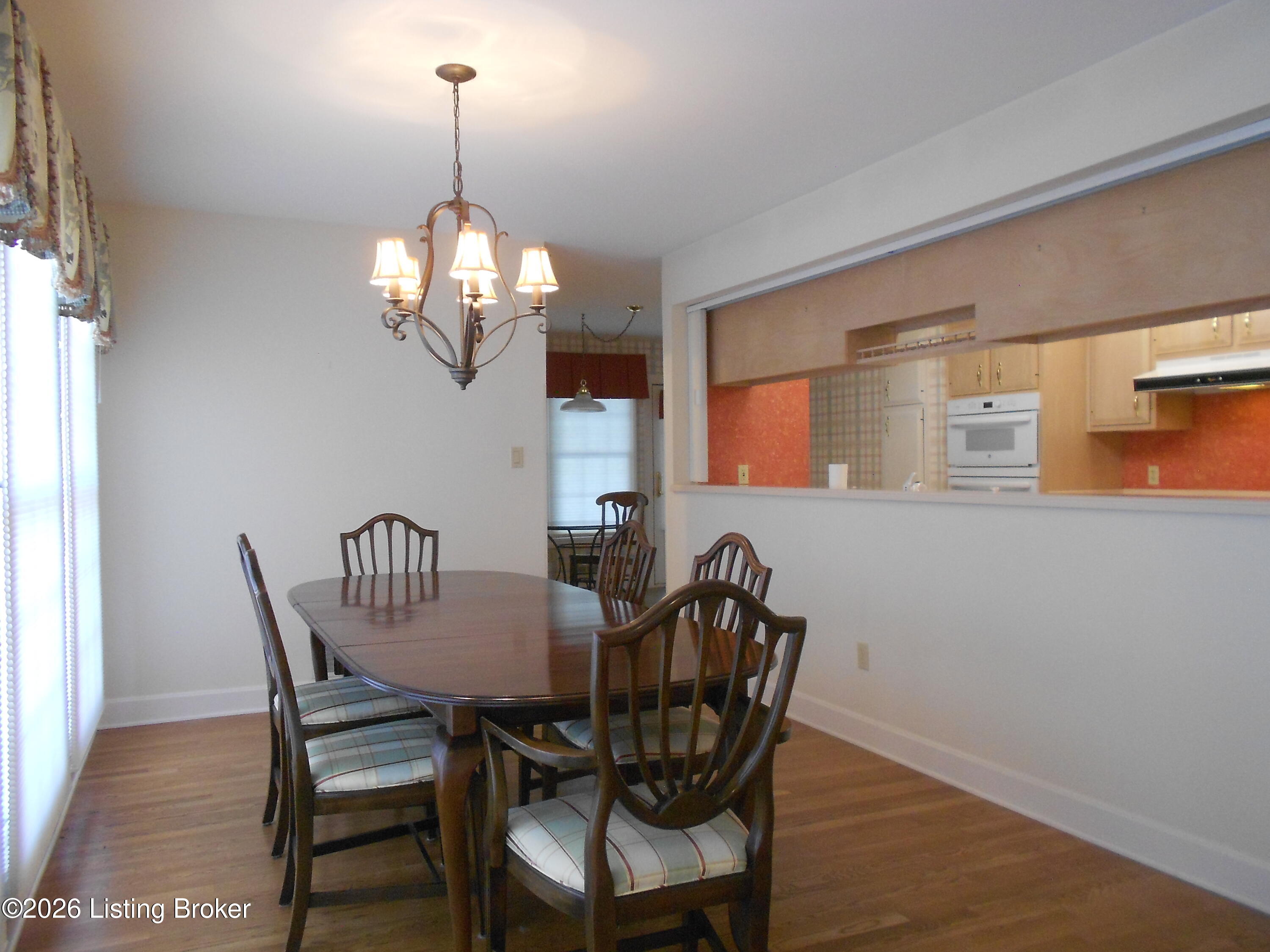 123 Westwind Trail Property Photo 10