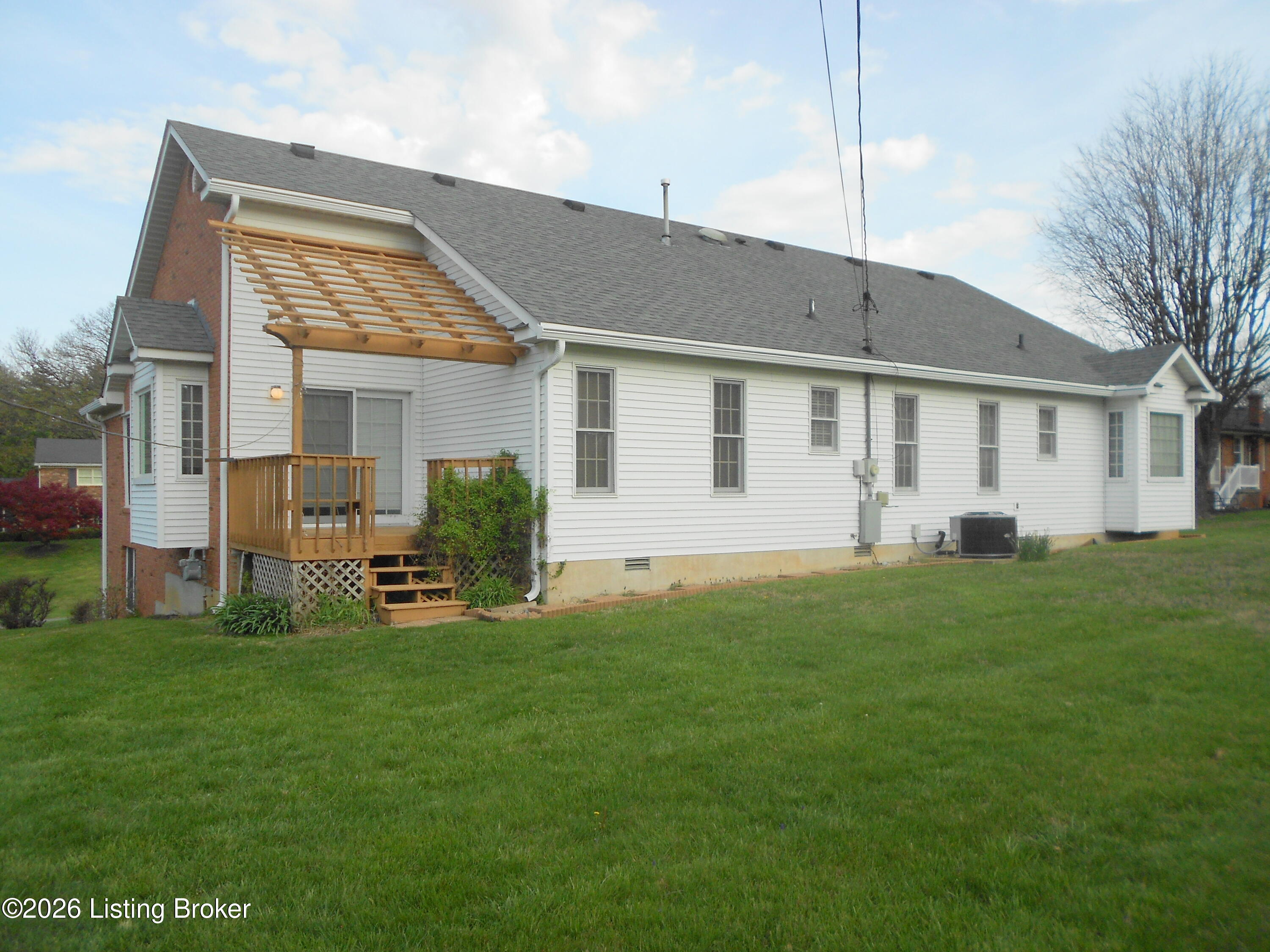 123 Westwind Trail Property Photo 44