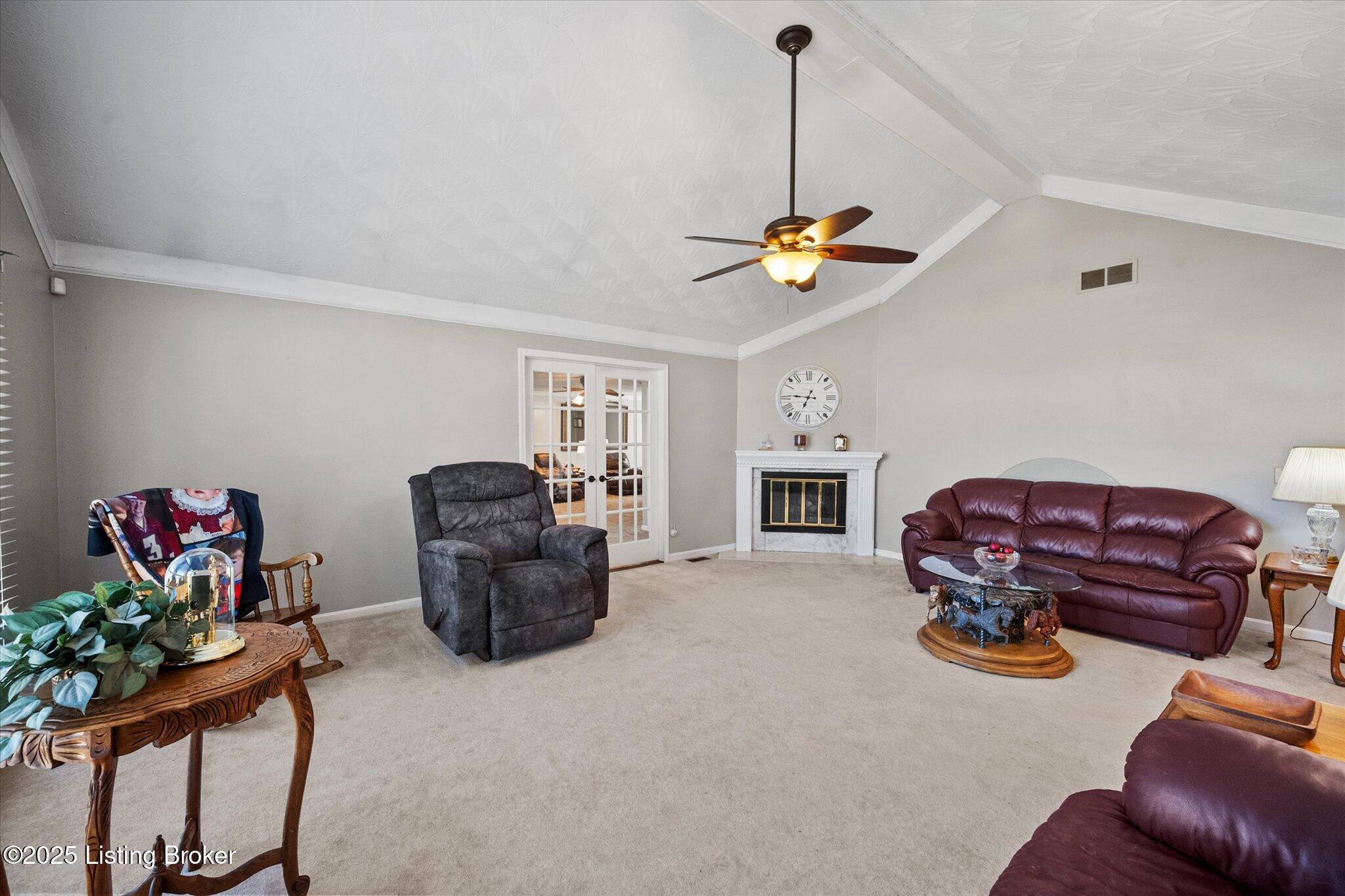 239 Shady Pond Ln Property Photo 14