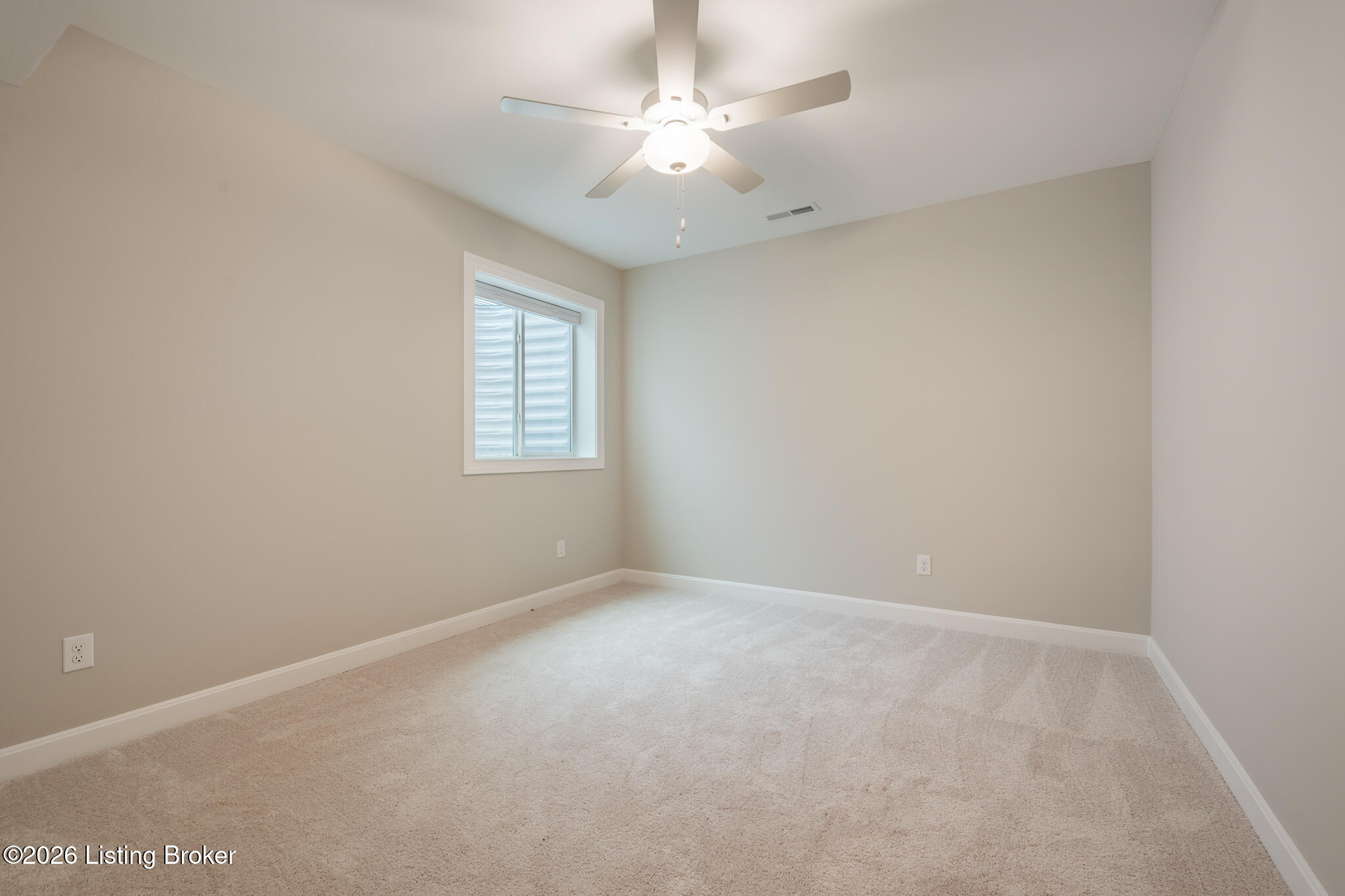 3209 Reserve Pkwy Property Photo 46