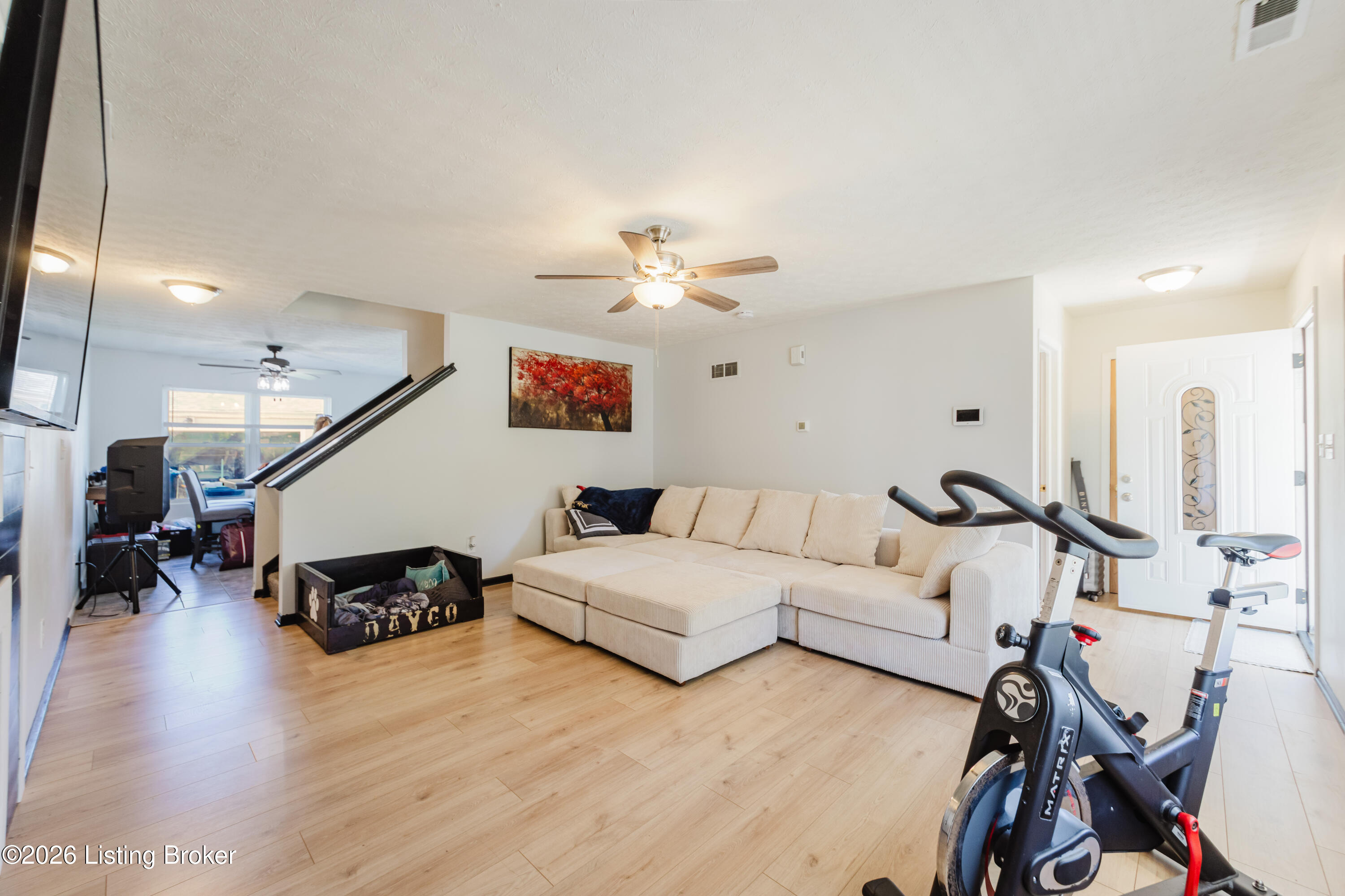 6319 Maravian Dr Property Photo 4