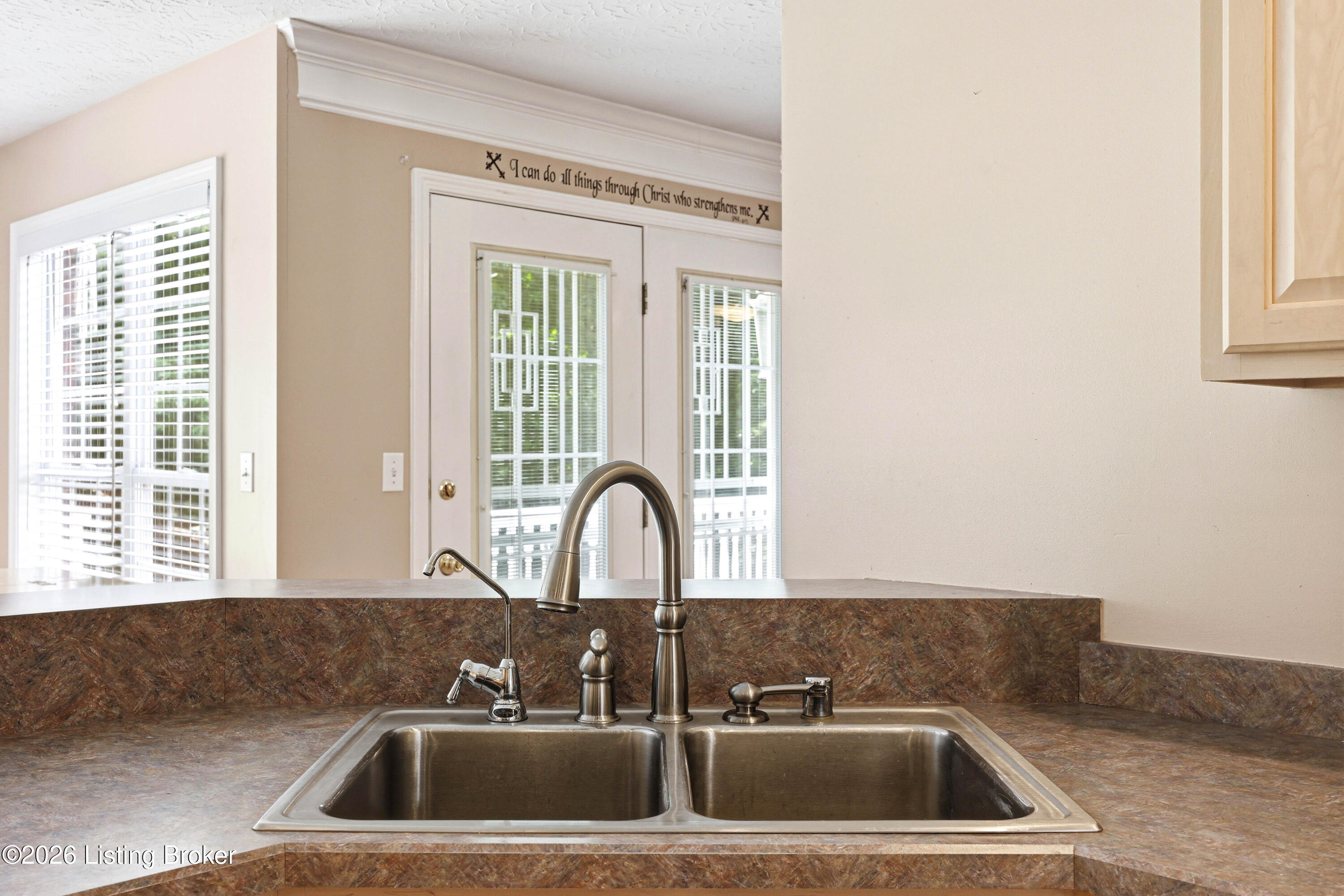 287 Woods Bend Dr Property Photo 12