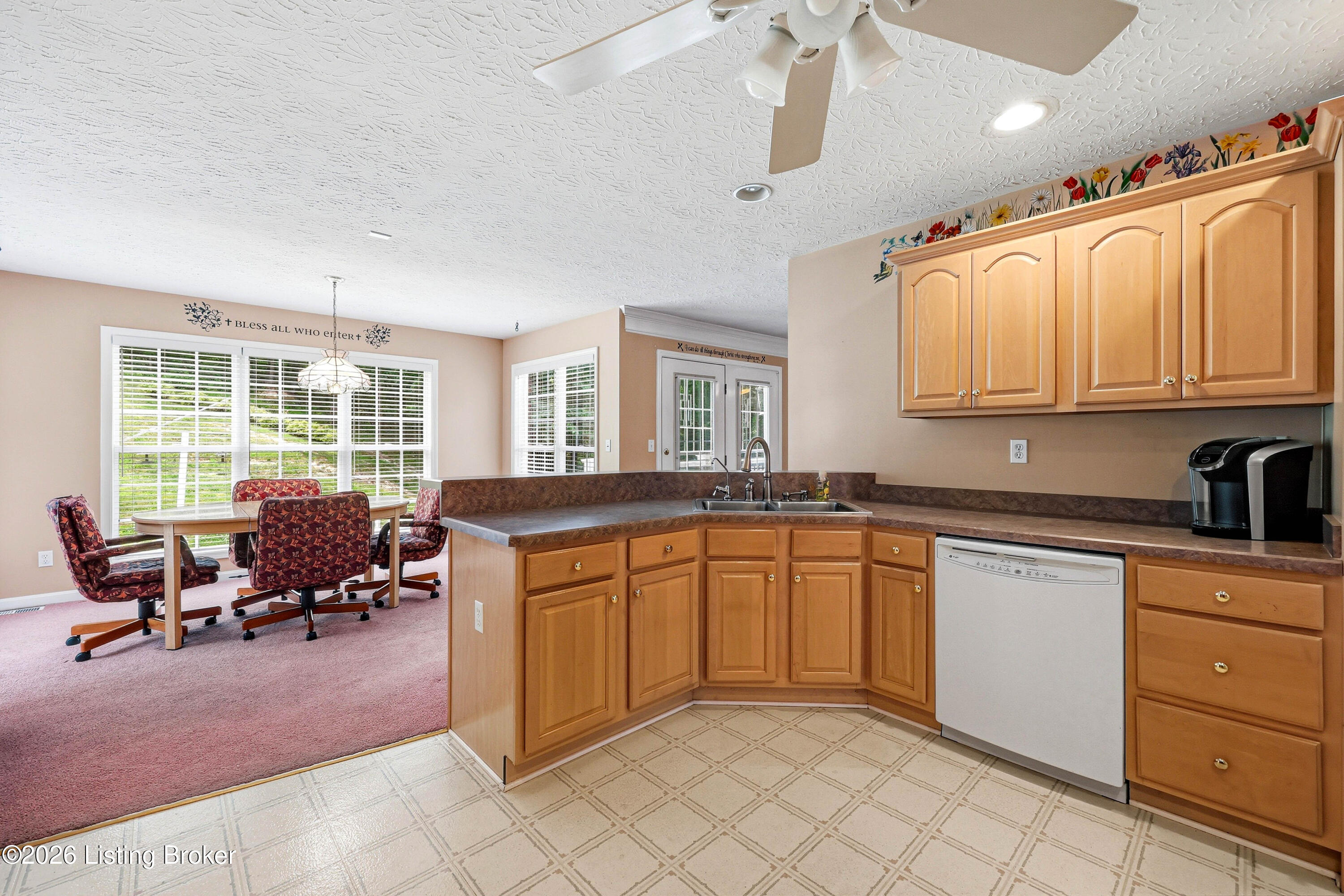 287 Woods Bend Dr Property Photo 13