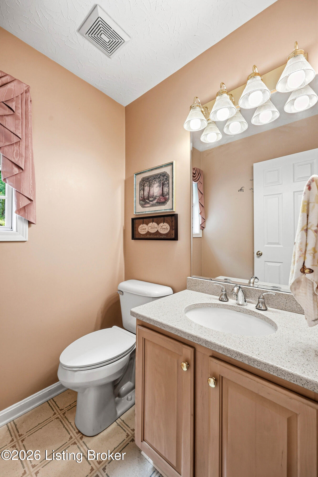 287 Woods Bend Dr Property Photo 26