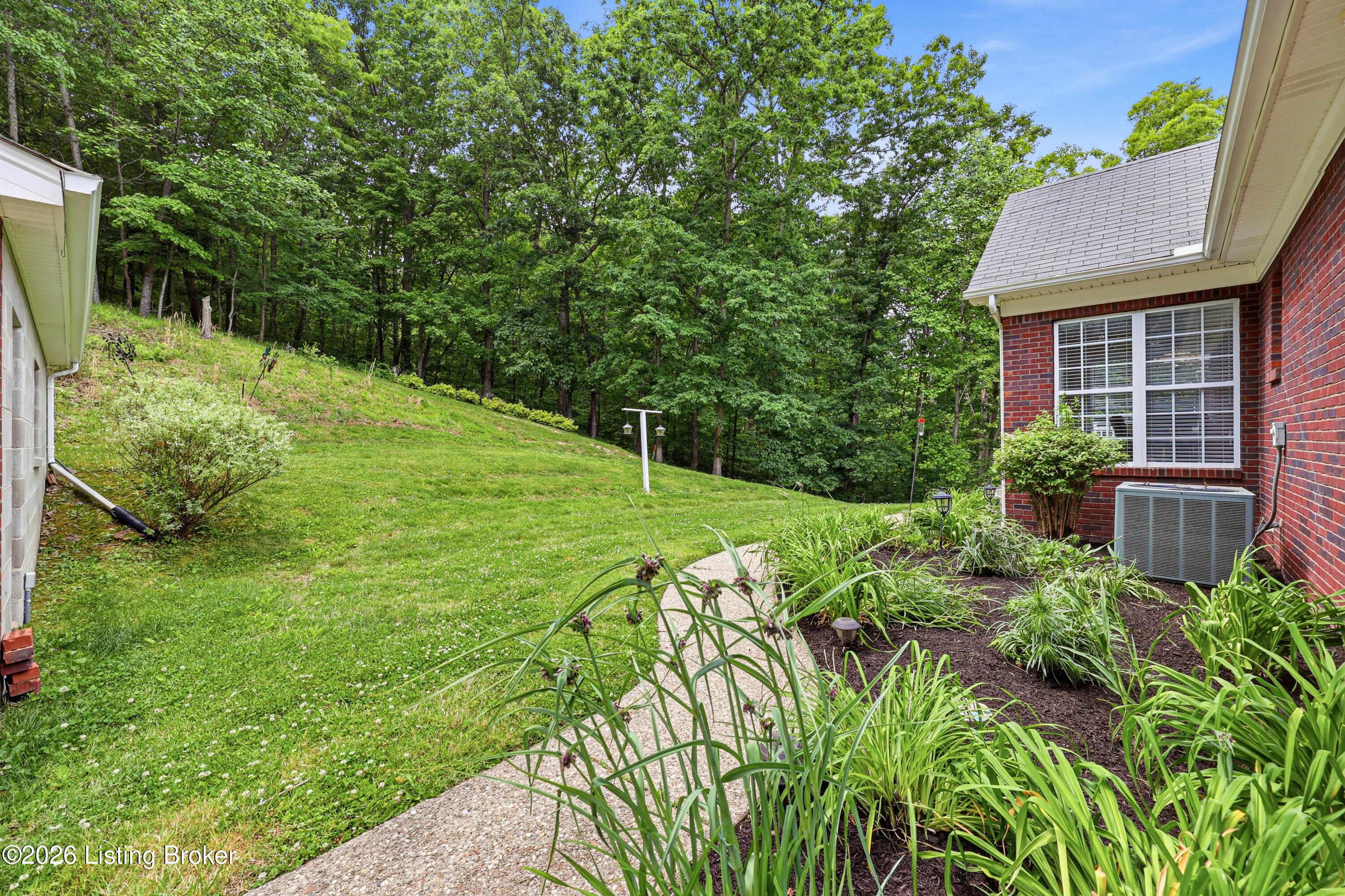 287 Woods Bend Dr Property Photo 65
