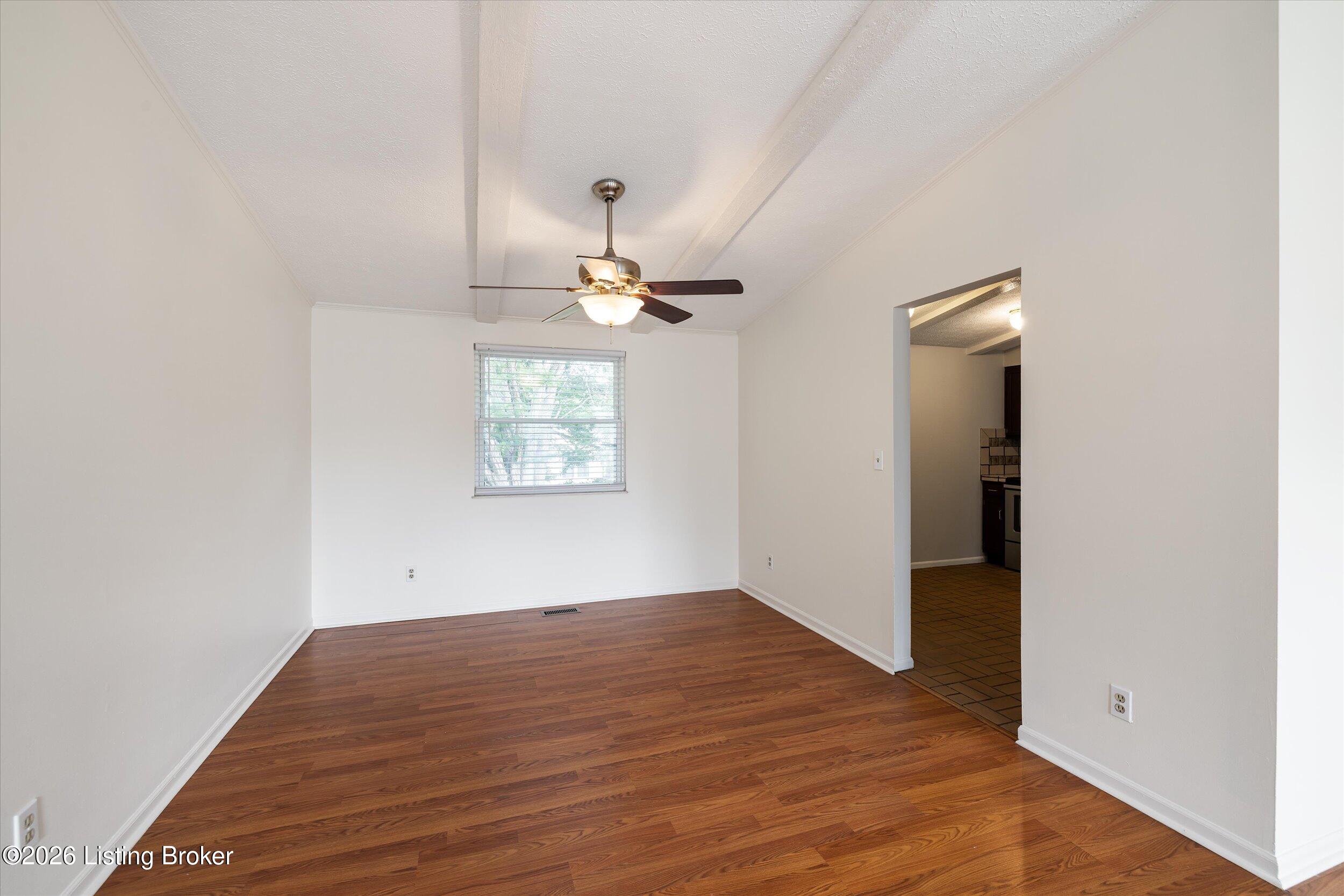 2810 Six Mile Ln Property Photo 9