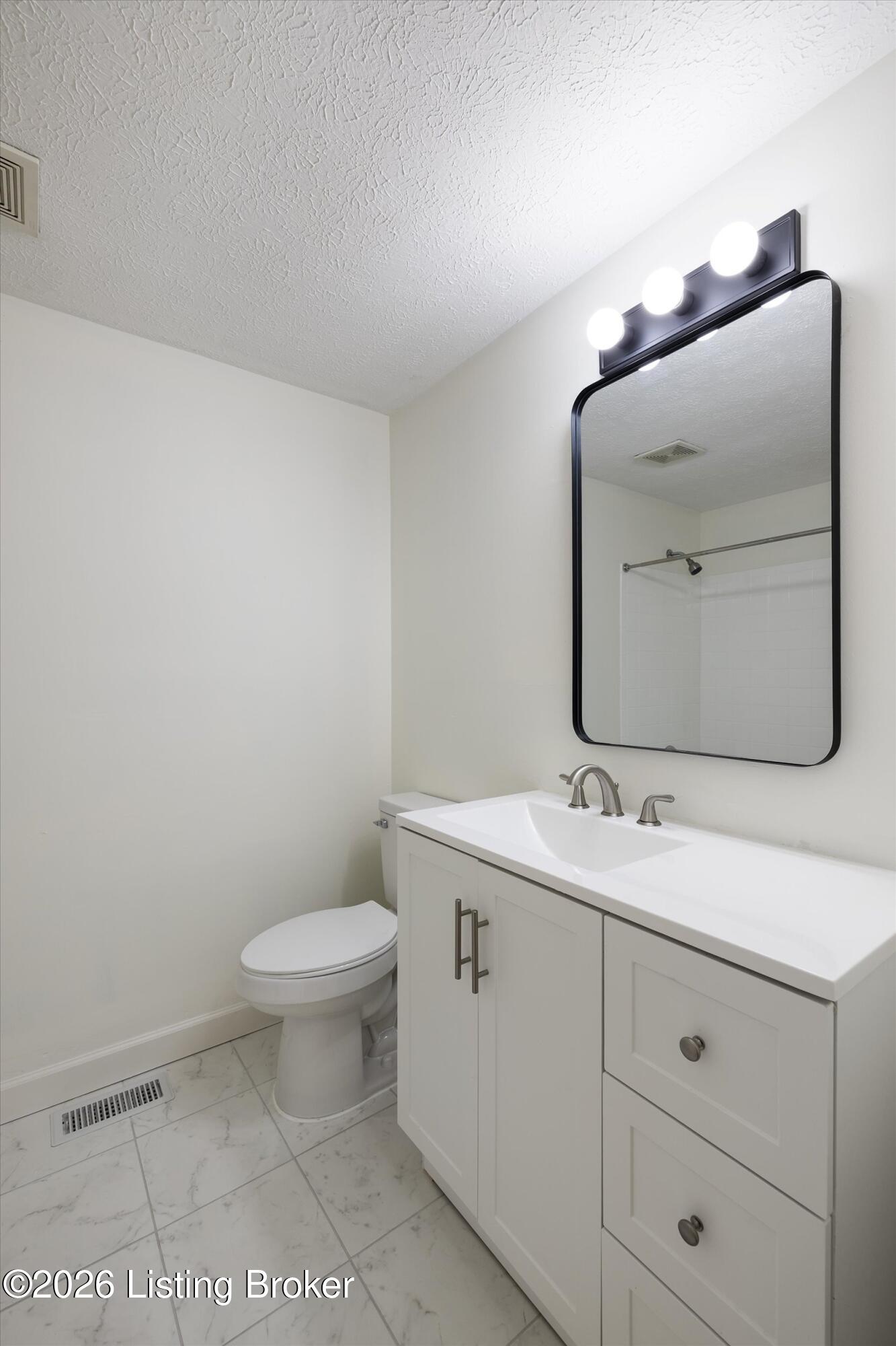 2810 Six Mile Ln Property Photo 23