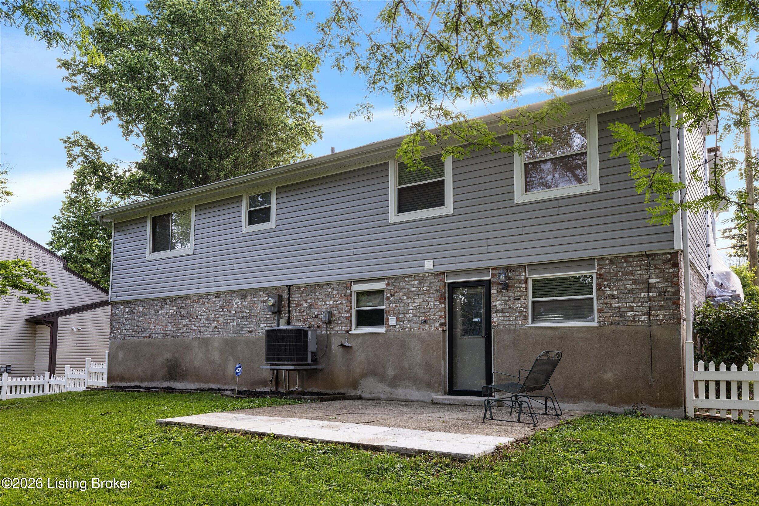2810 Six Mile Ln Property Photo 37