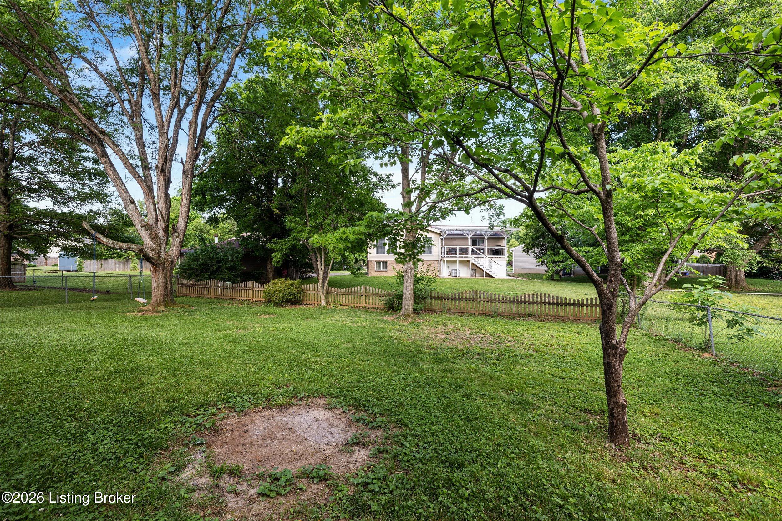 2810 Six Mile Ln Property Photo 38