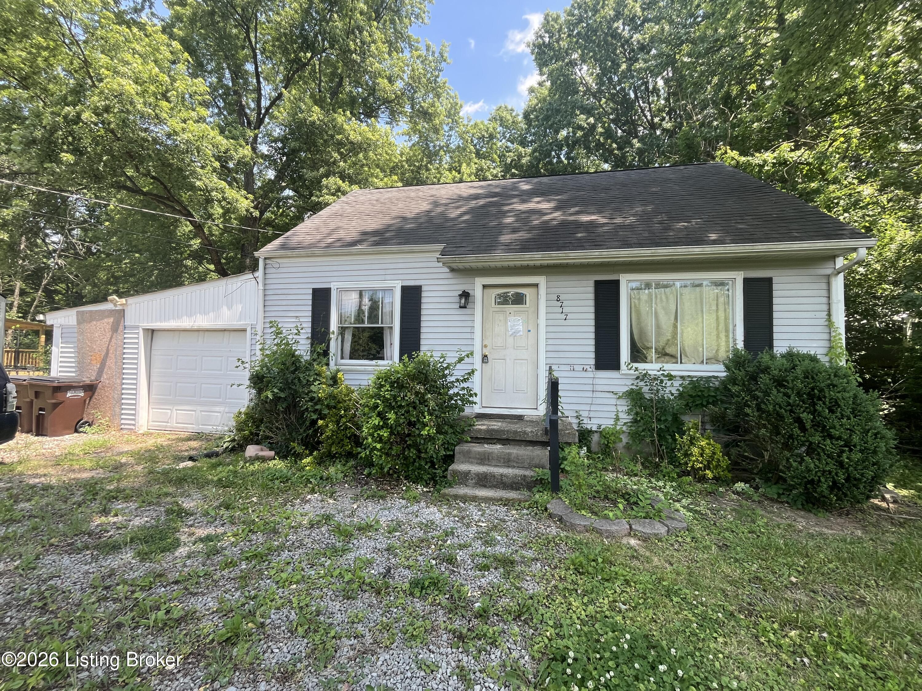 8717 Blue Lick Rd Property Photo 1