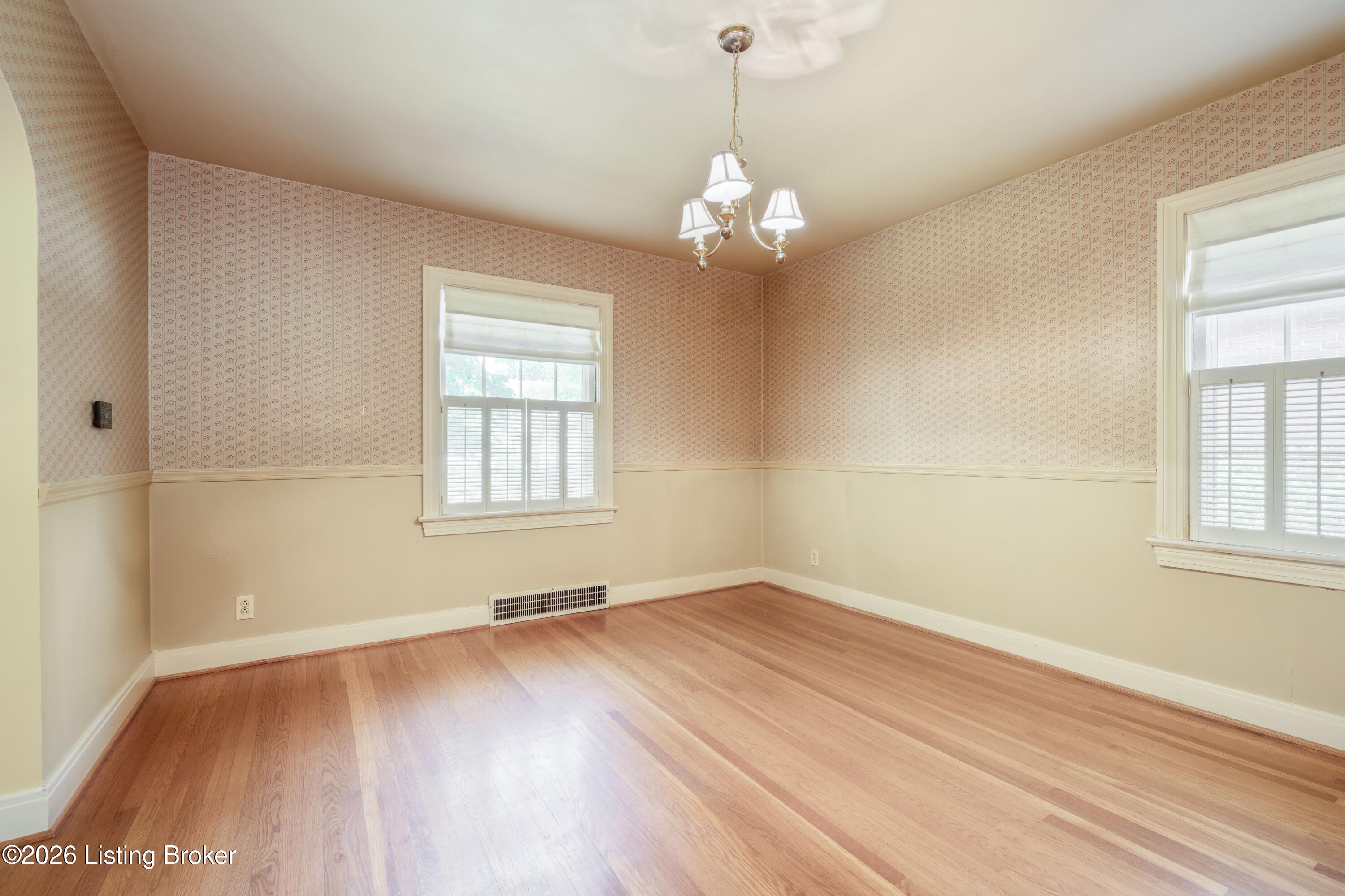 4024 Saint Ives Ct Property Photo 11