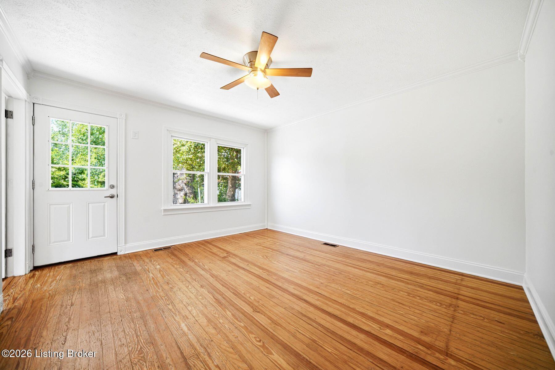 1246 Milton St Property Photo 10