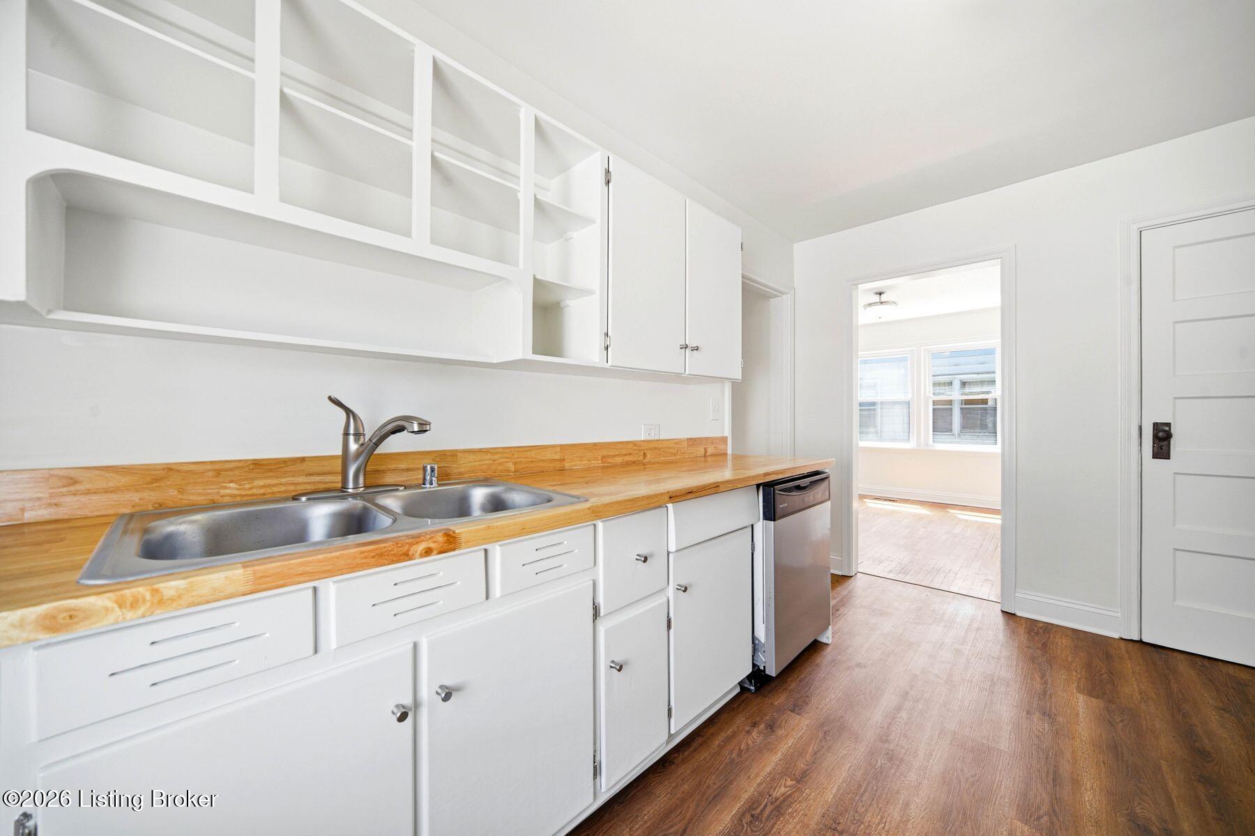 1246 Milton St Property Photo 19