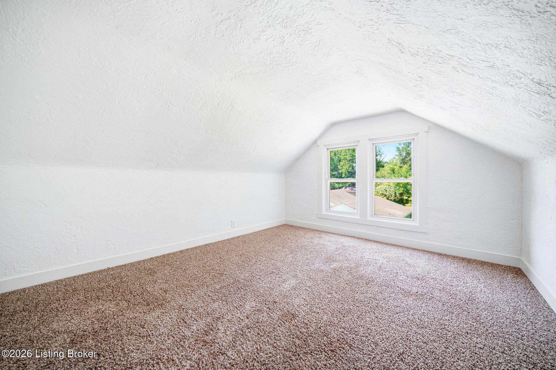 1246 Milton St Property Photo 34