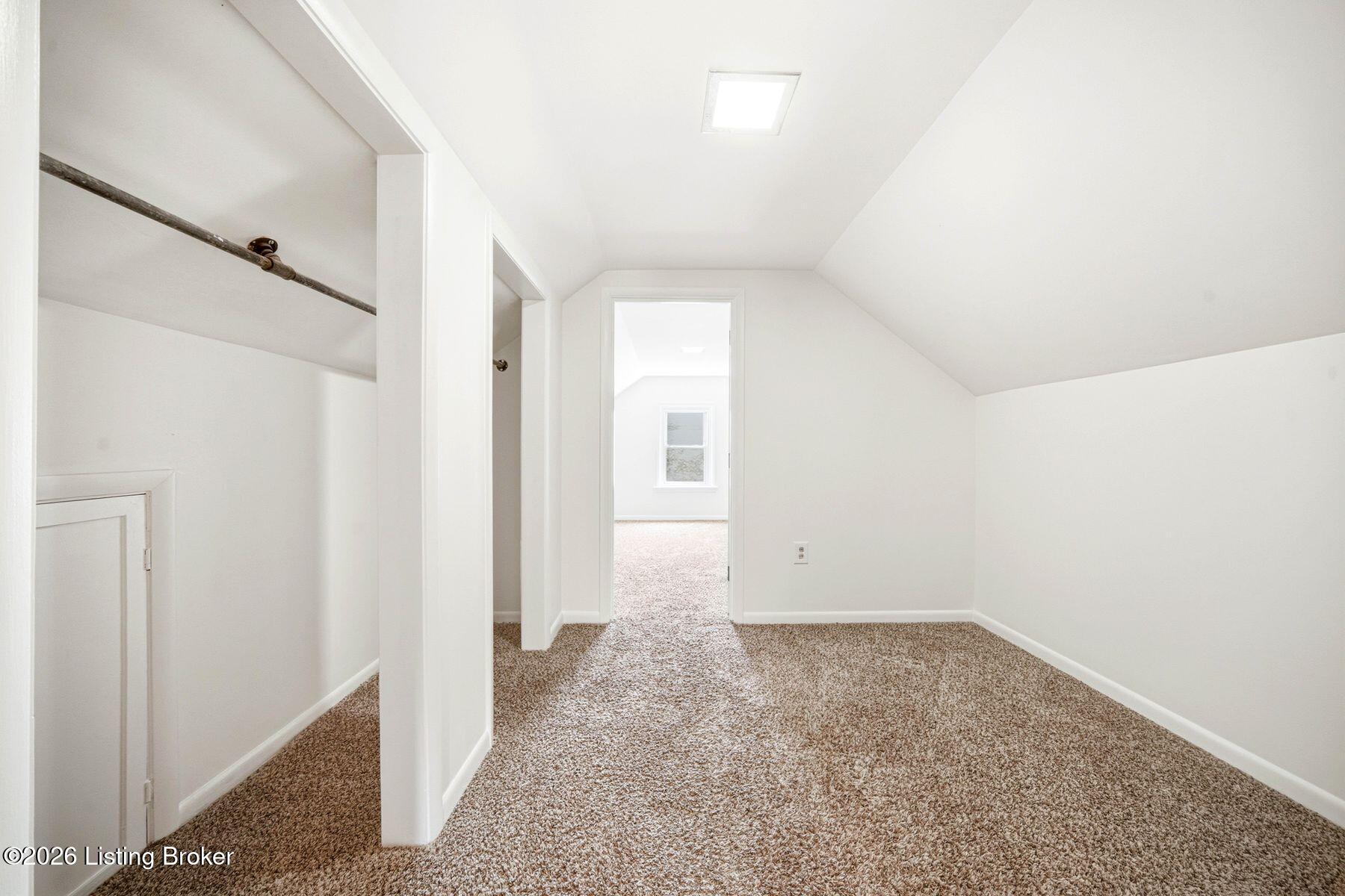1246 Milton St Property Photo 37