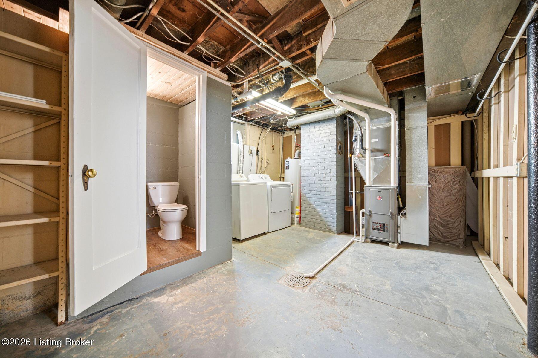 1246 Milton St Property Photo 49