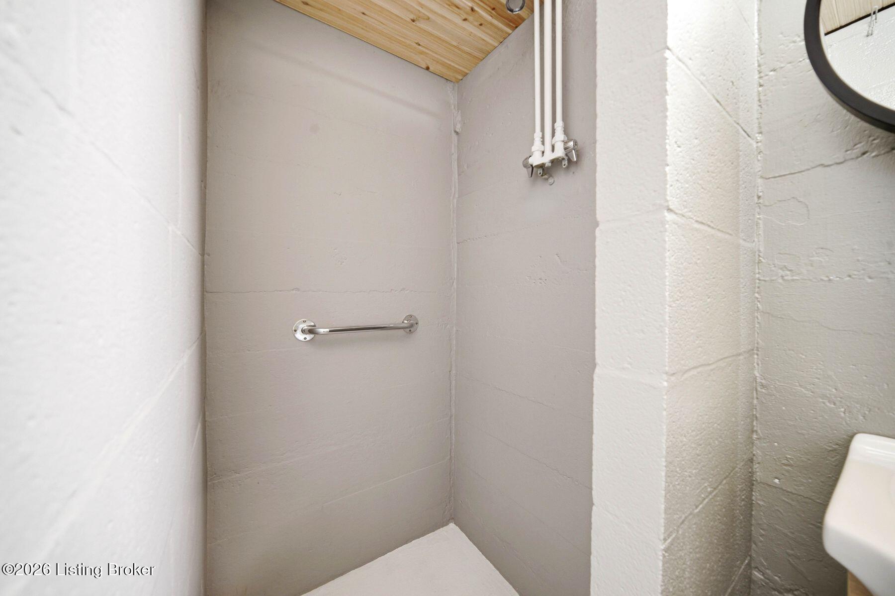 1246 Milton St Property Photo 53