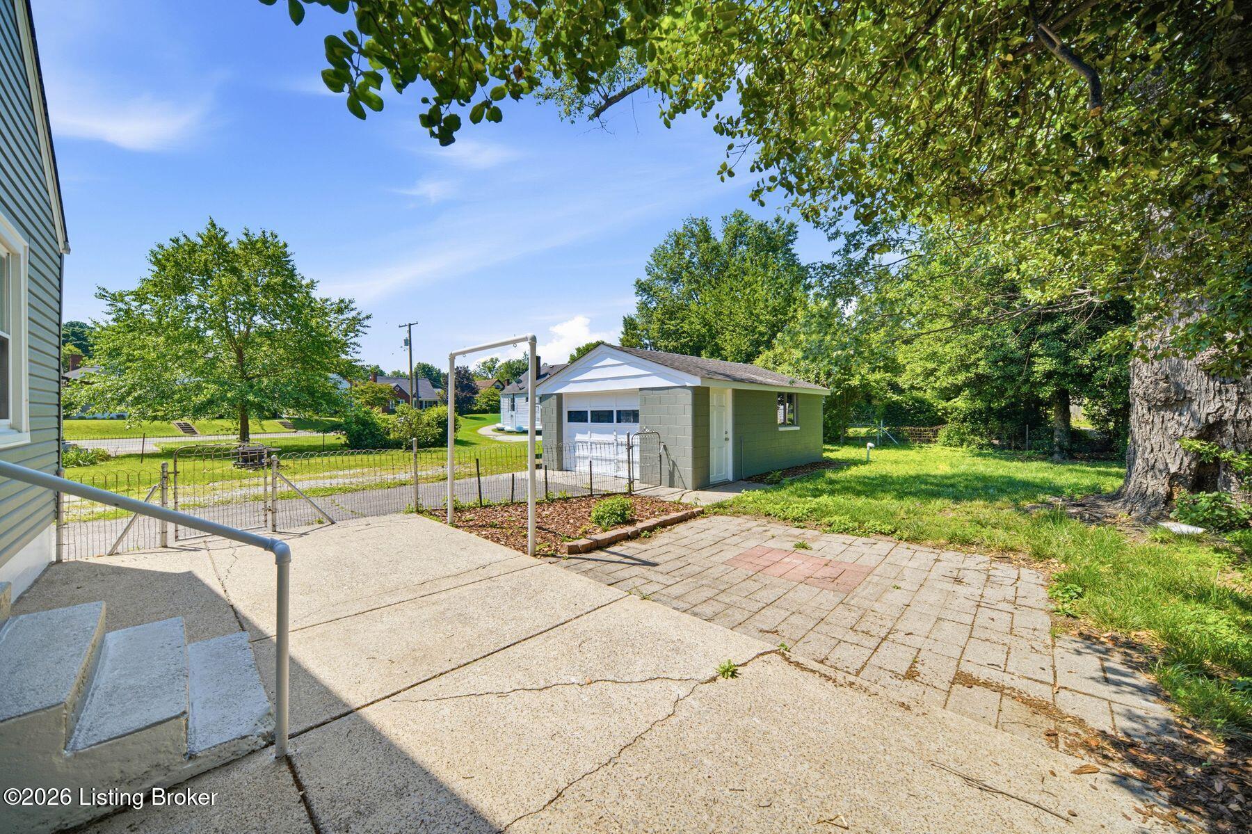 1246 Milton St Property Photo 61