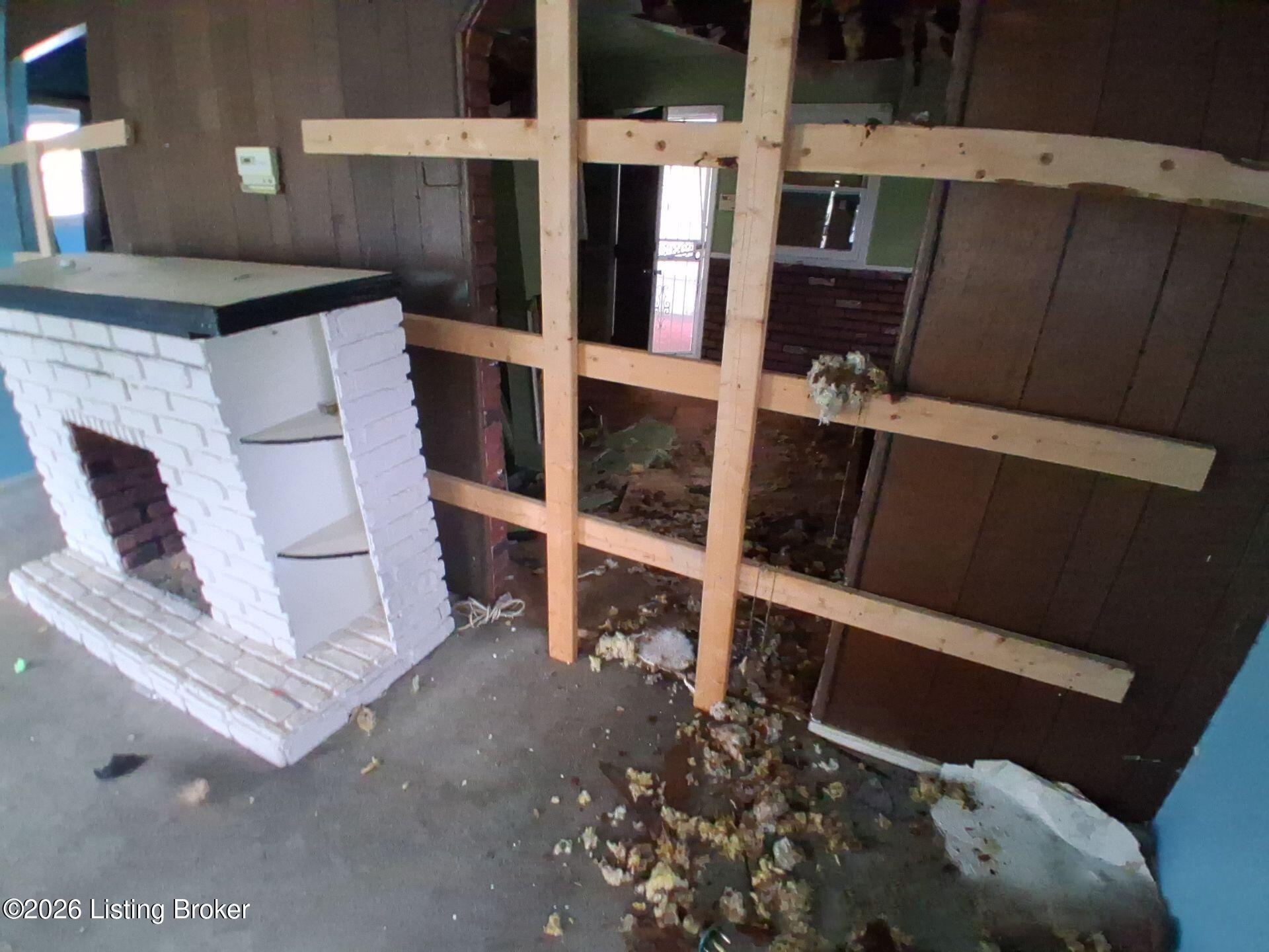 902 Loretto Ave Property Photo 7