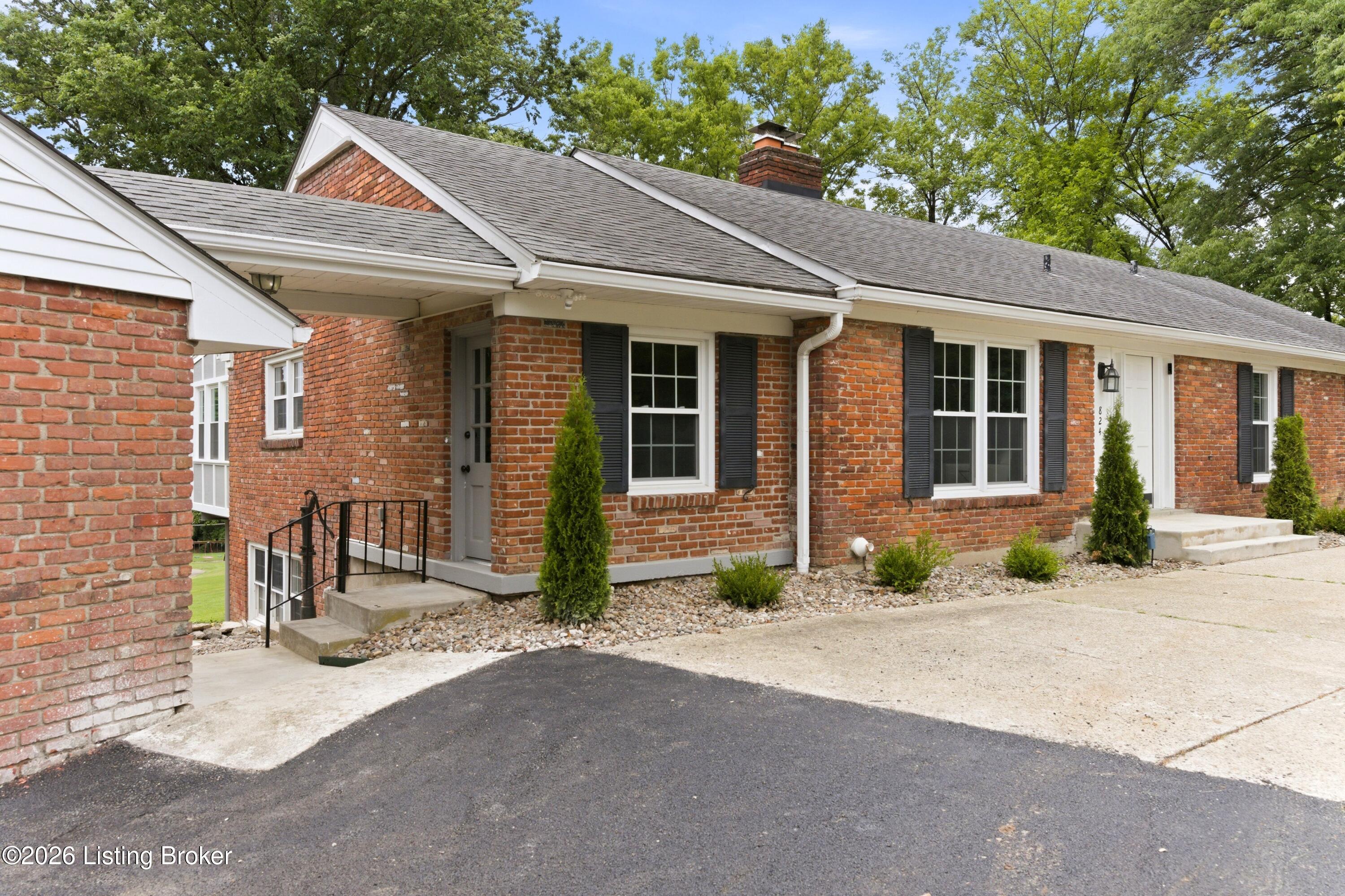 824 N Pope Lick Rd Property Photo 2